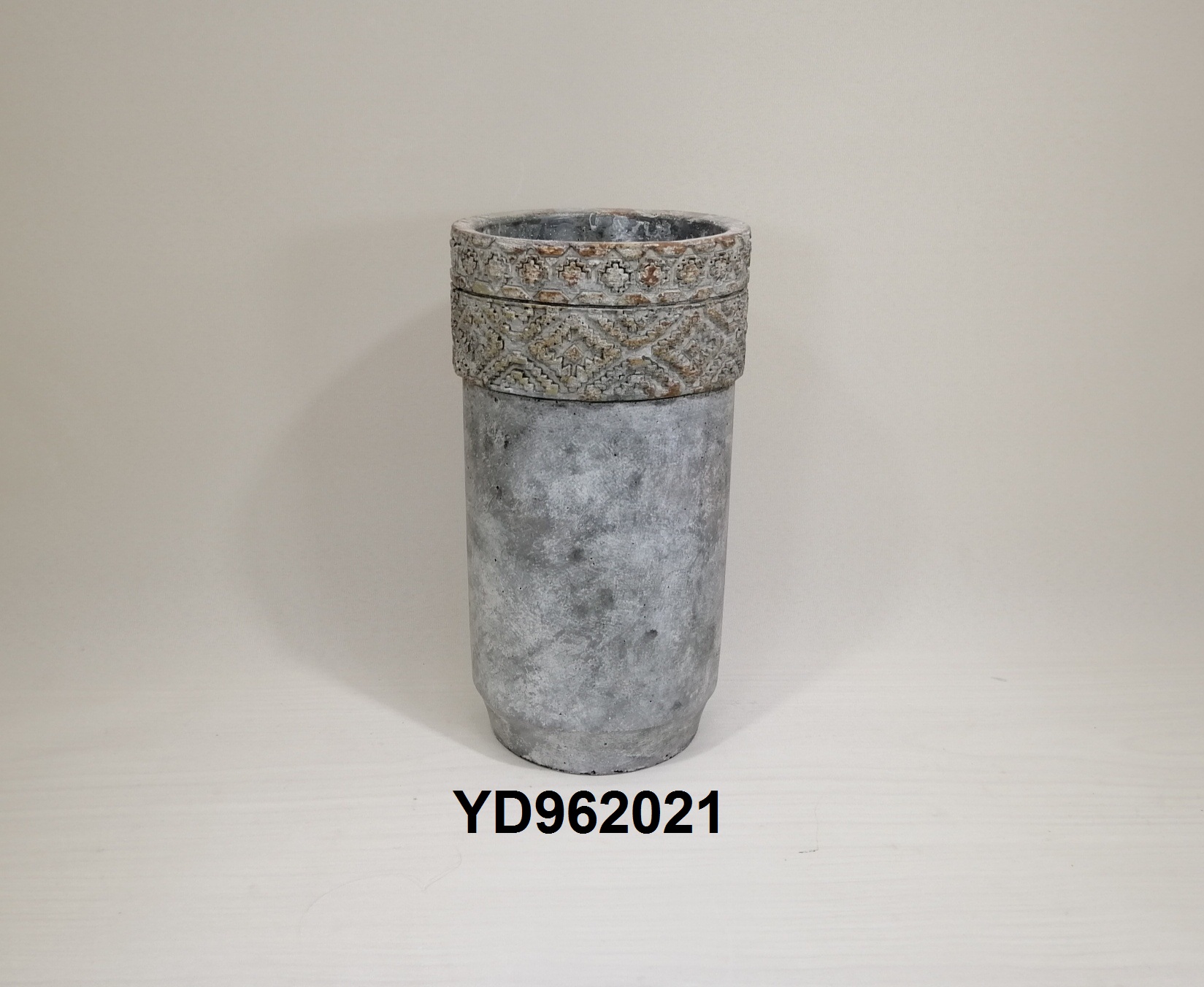 2019 Cement flower pot NEW