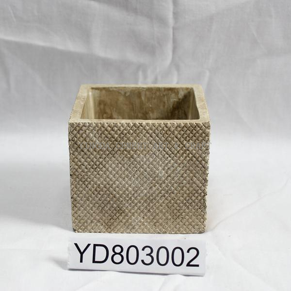 Grid Cube Cement Planter