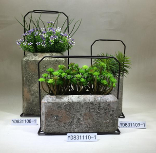 Concrete Planters With Steel Craft