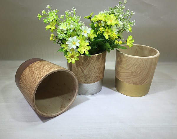 New Concrete Planter With Wood Grain Finished