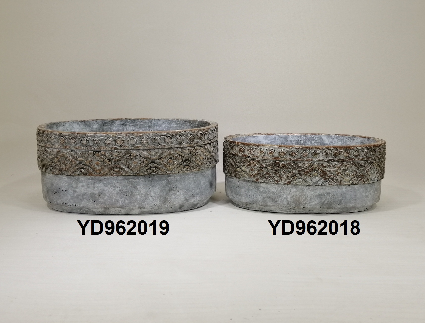 2019 Cement flower pot NEW