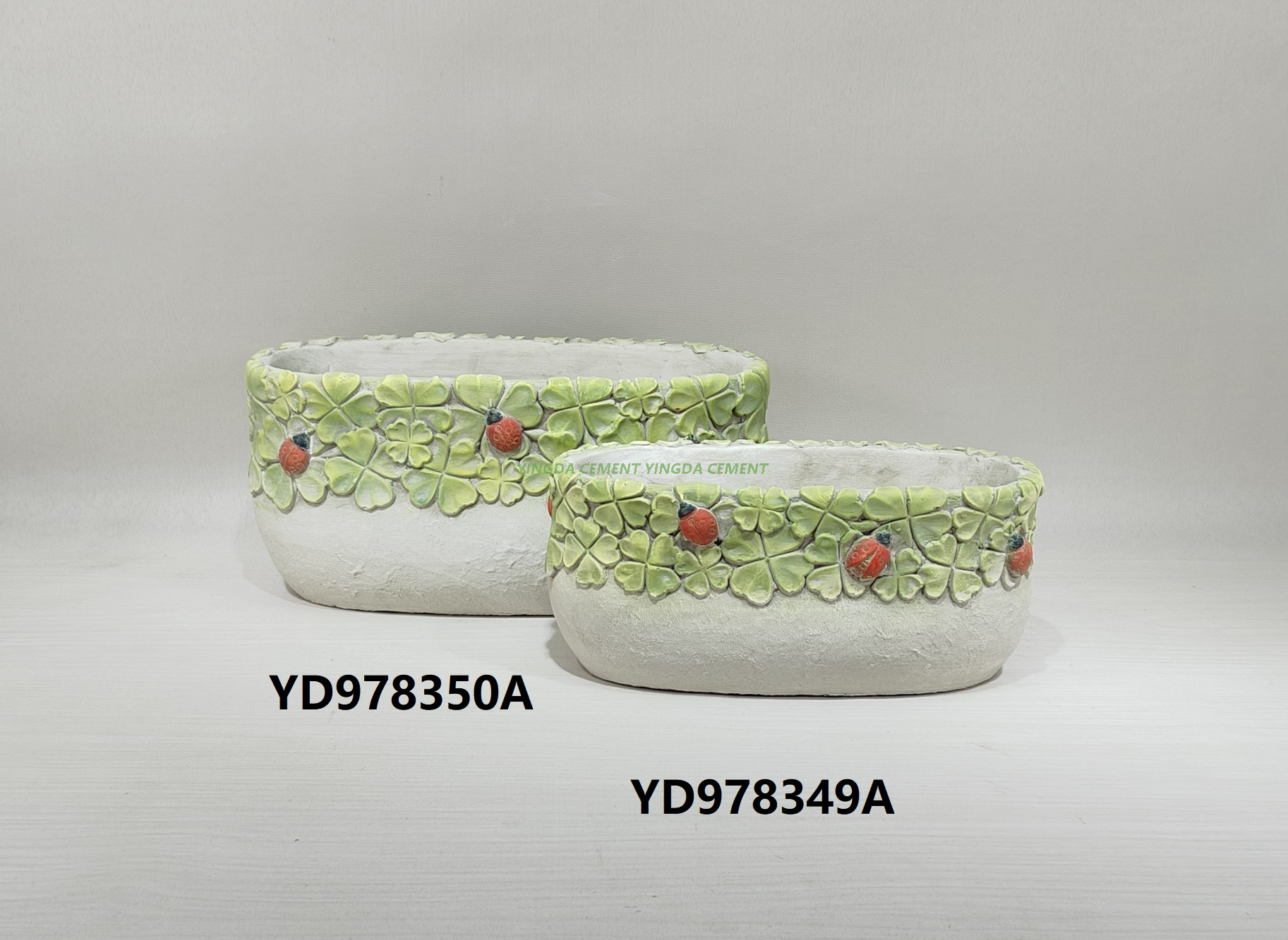Modern Planter Embossed Leaf Shape Tree Pot Indoor Outdoor Fiber Flower Pots Wholesale