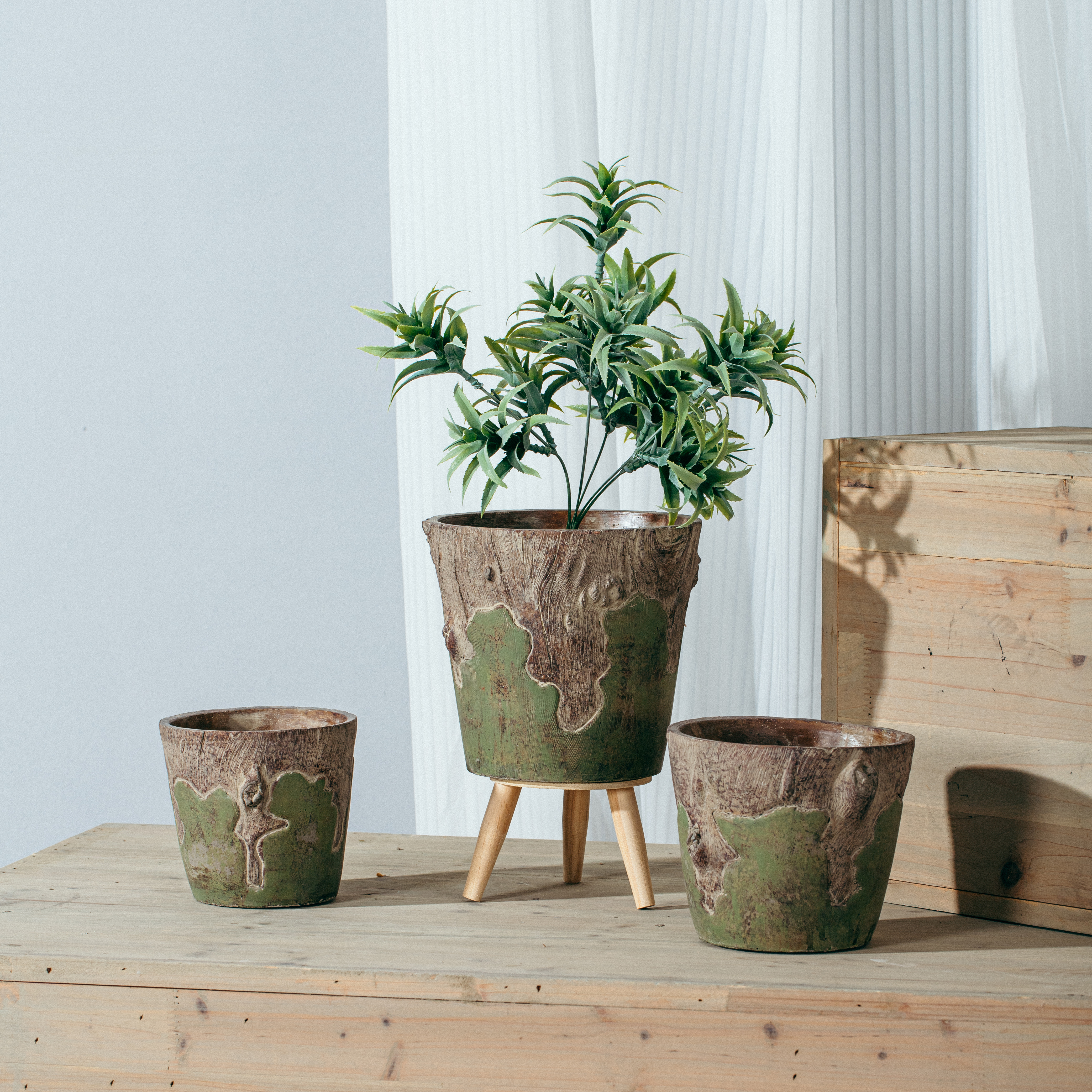 Wholesale price vintage style outdoor plant pot cement especial yard decoration concrete flower pot