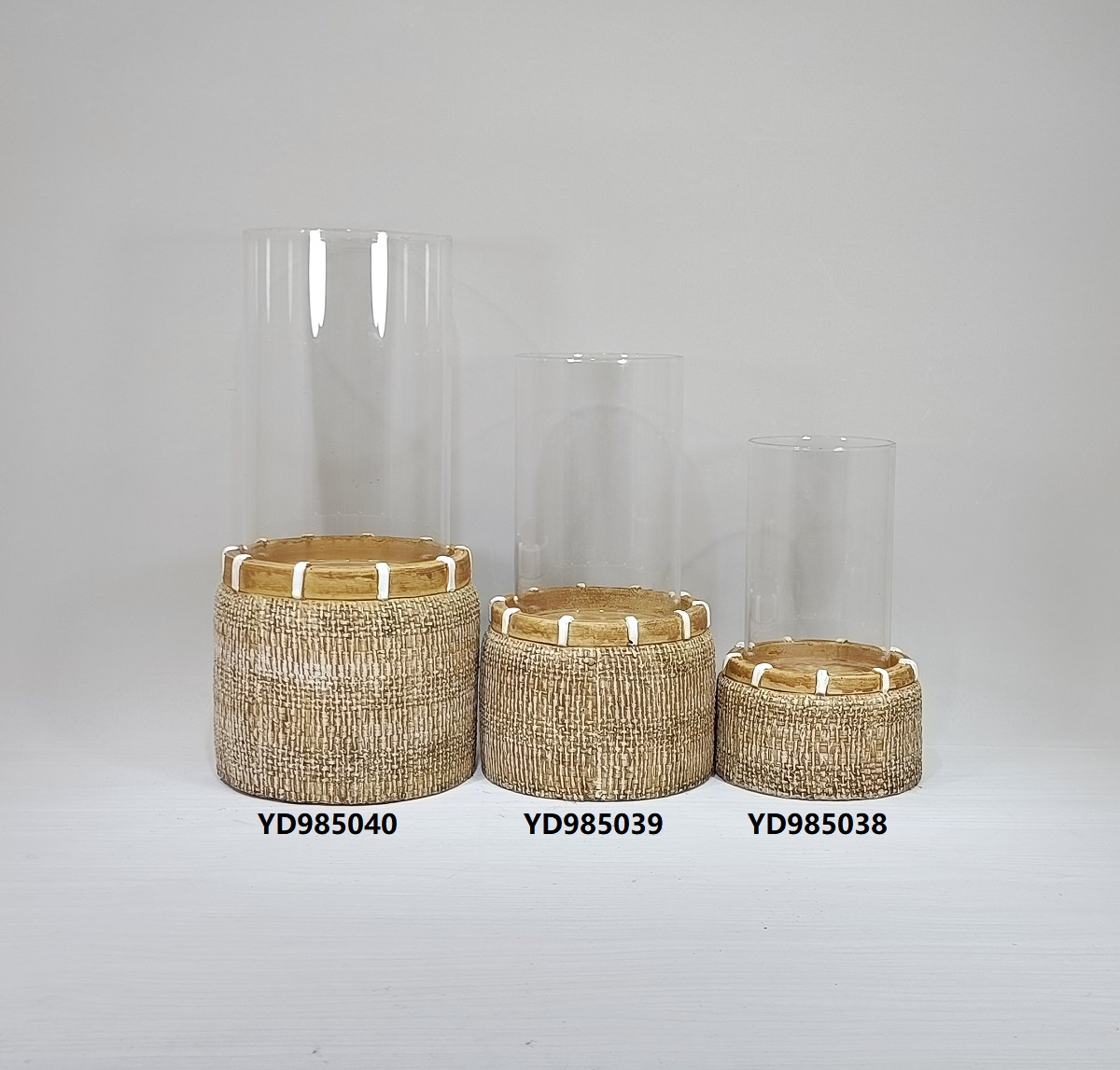 Wholesale Modern Home Decorate Glass Dome Candle Stands Big Clear Empty Candle Jar Cement Candle Holder