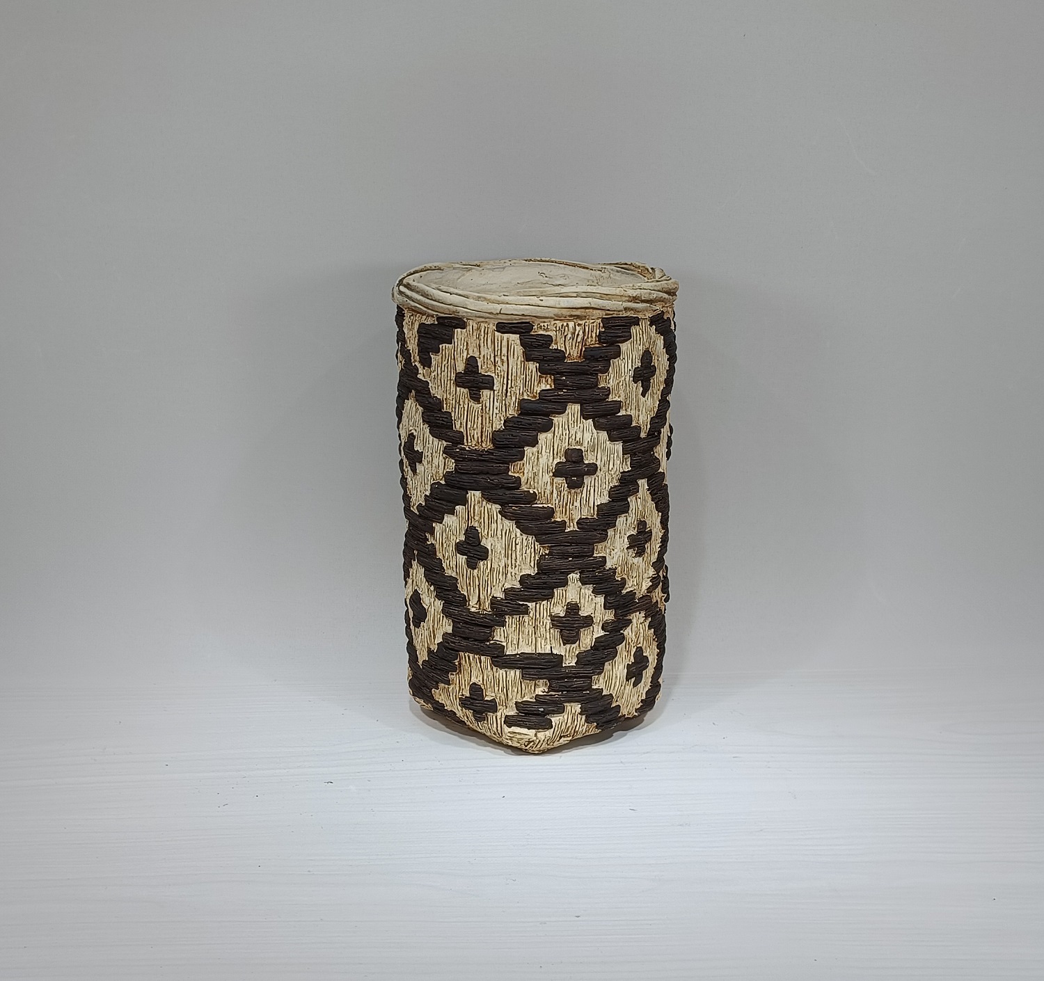 Unique bamboo weaving design cheap vases home decor concrete cement flower vase in bulk