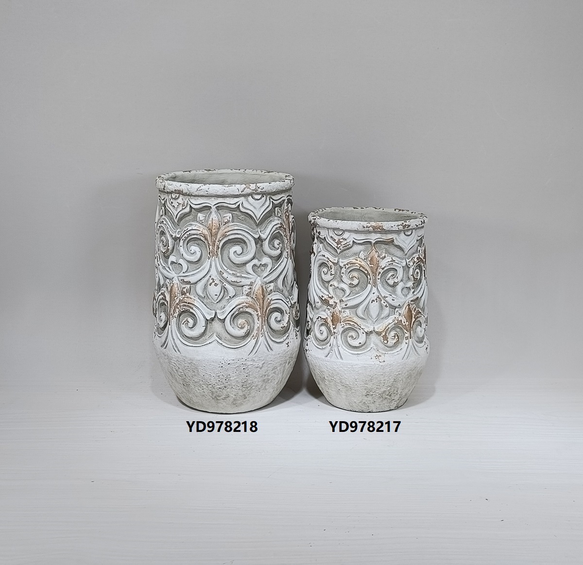 Modern graceful urn shape cement pot white wedding decoration pots luxury cement flower pot 