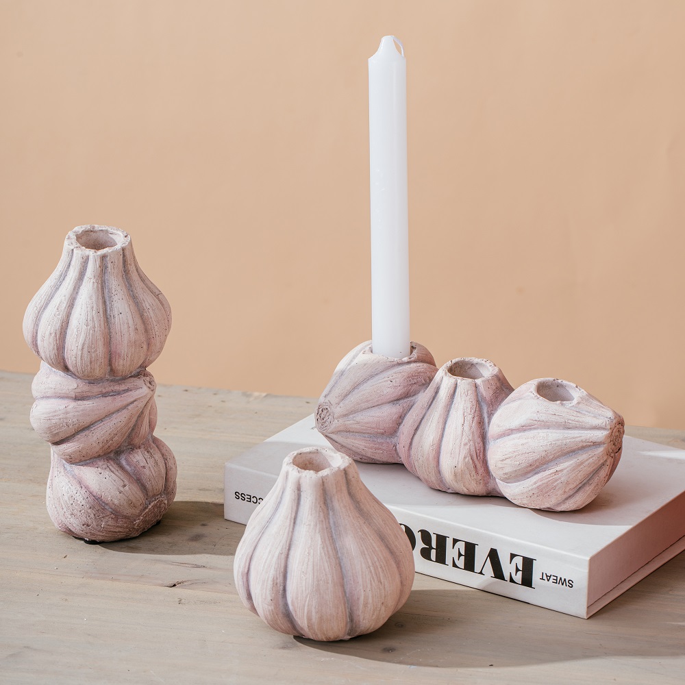  Embossed modern cement candle holder fruits design Garlic shape candle holder
