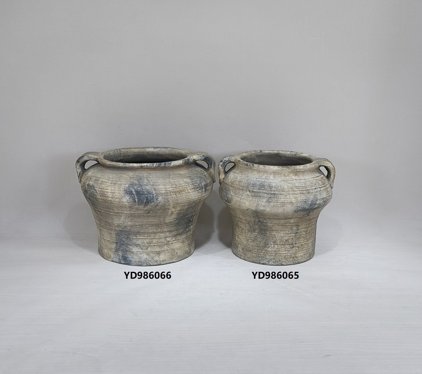 Old looking flower pot garden ornaments cement plant pot for decoration