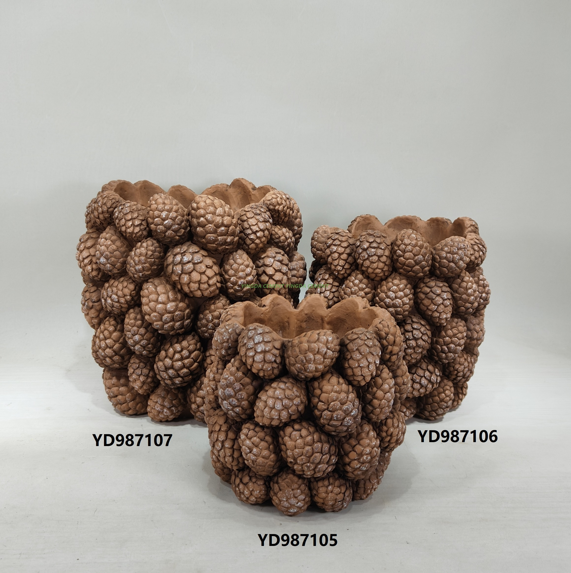 Hot Selling Creative Cement Pine-cone Design Art Sculpture Desktop Porcelain Plant Pot Cement Flower Vase for Home Decoration