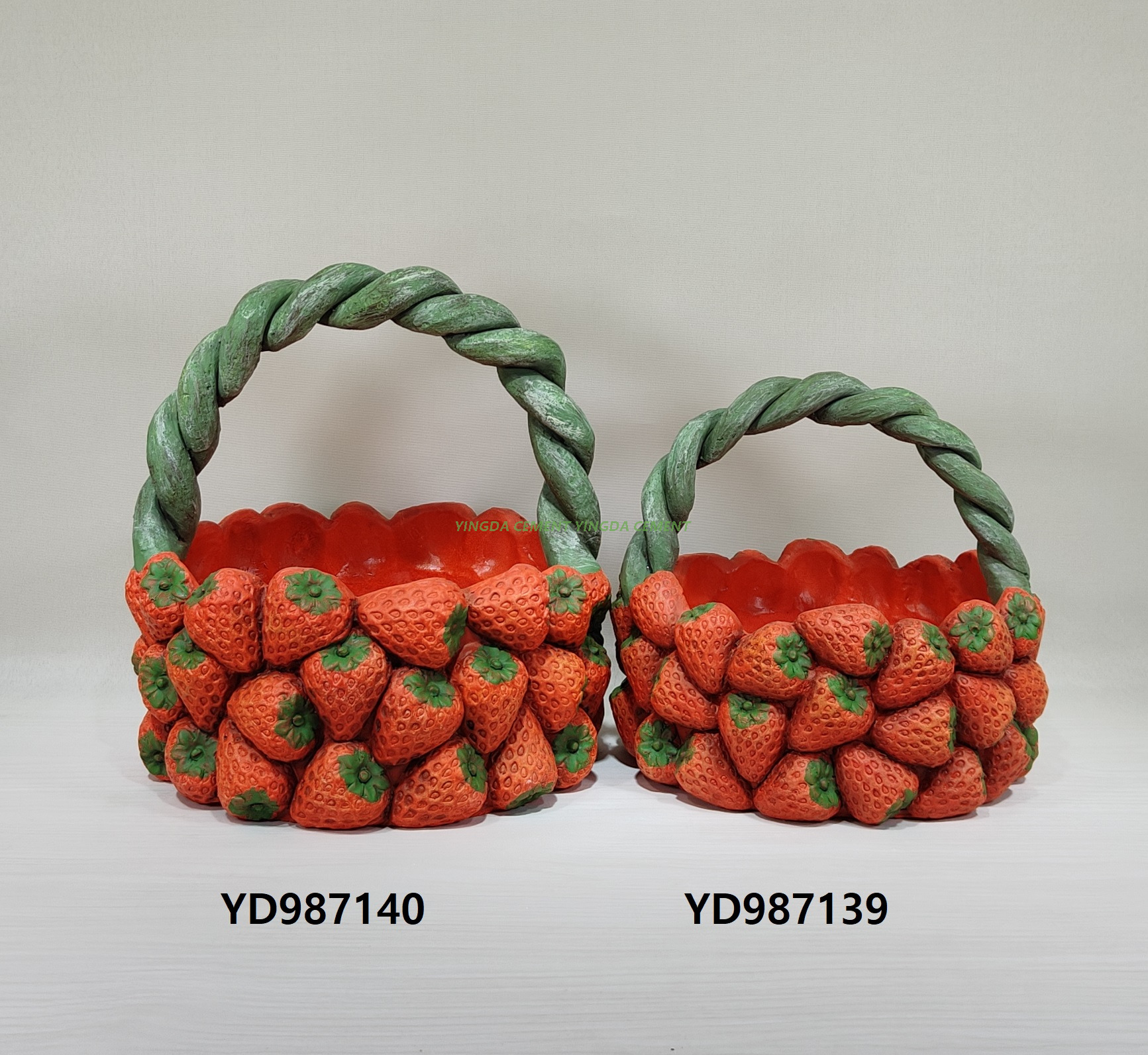 Decoration Cement Succulent Pots for Gardening Rustic Style Indoor Outdoor Decor Cement Strawberry Garden Pot