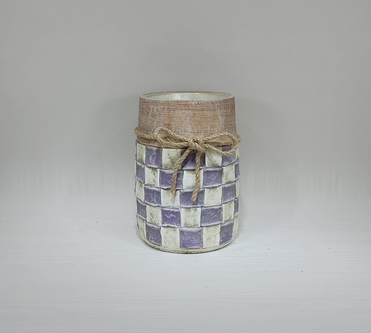High quality creative relieved check pattern nordic home tabletop vases decoration cement flower vase