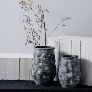 Factory wholesale direct sales unique decor concrete vases handmade flower vase for home decoration