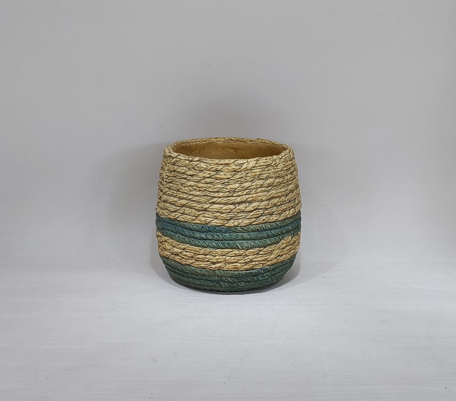 Manufacturers cheap handmade bamboo woven design garden outdoor decorative cement indoor plant pots