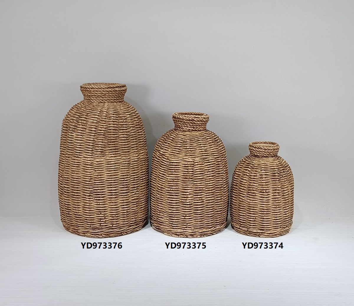 Wholesale decorative retro style art creative concrete vase cement flower vases for home decor