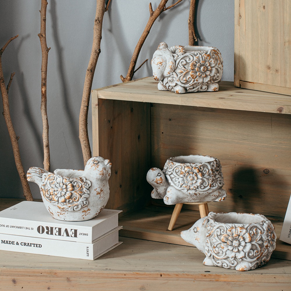 Factory direct sales cute animal shape mini flower pots cement succulent plants pot for tabletop decor