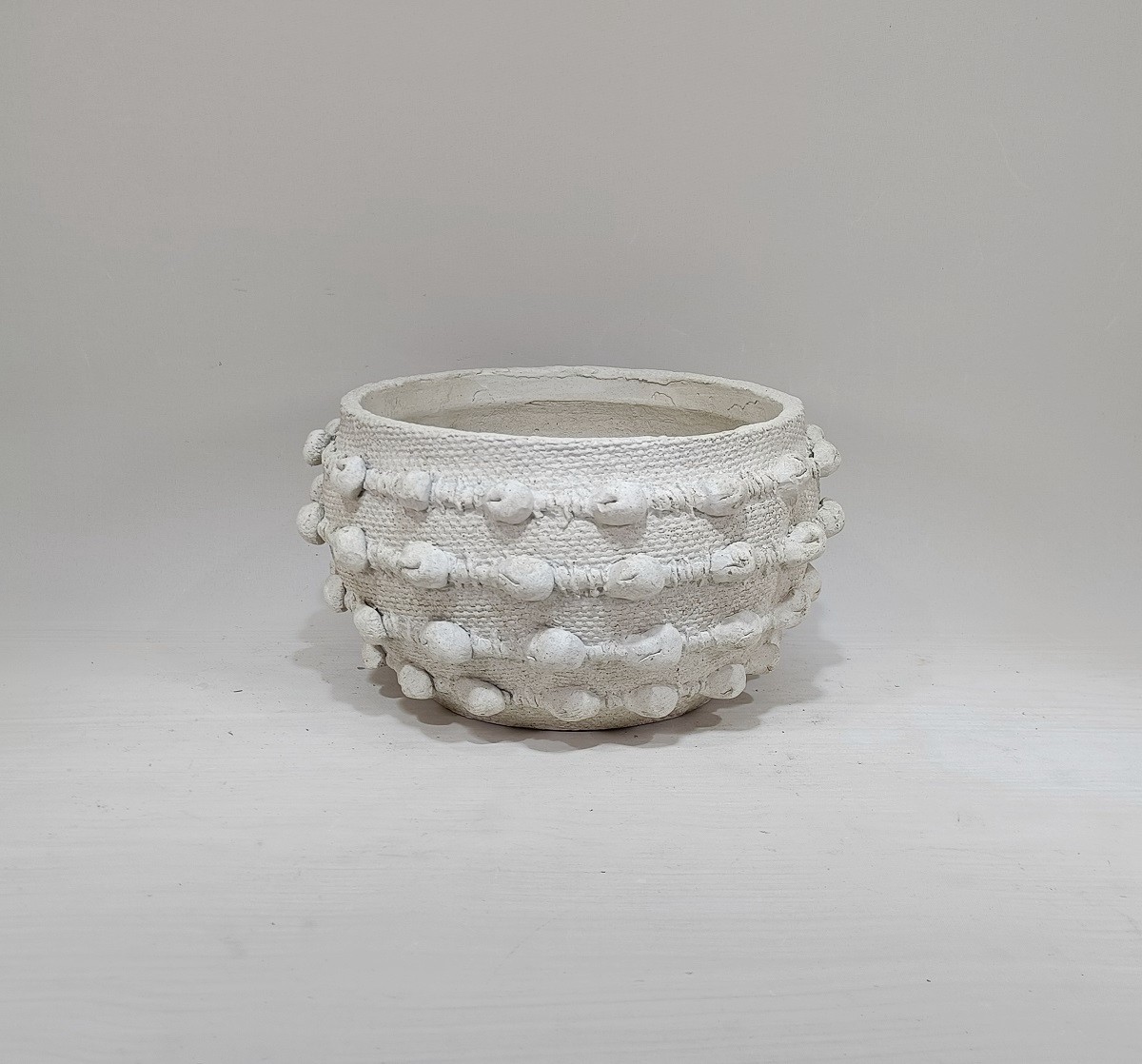 Nordic style cheap bulk matte cement cactus pots white flower pot for wedding decor
