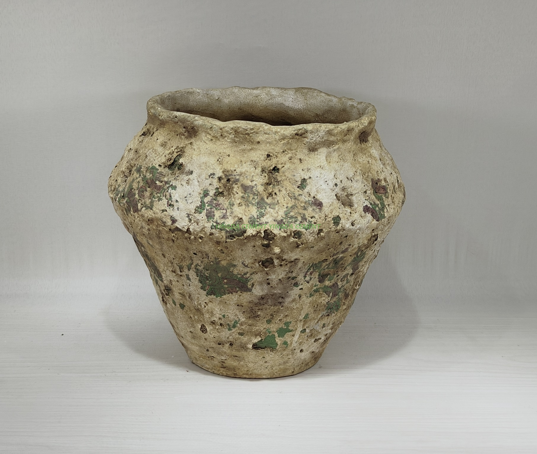 Exquisite emboss design green color succulent plant luxury concrete flower pot for christmas decoration