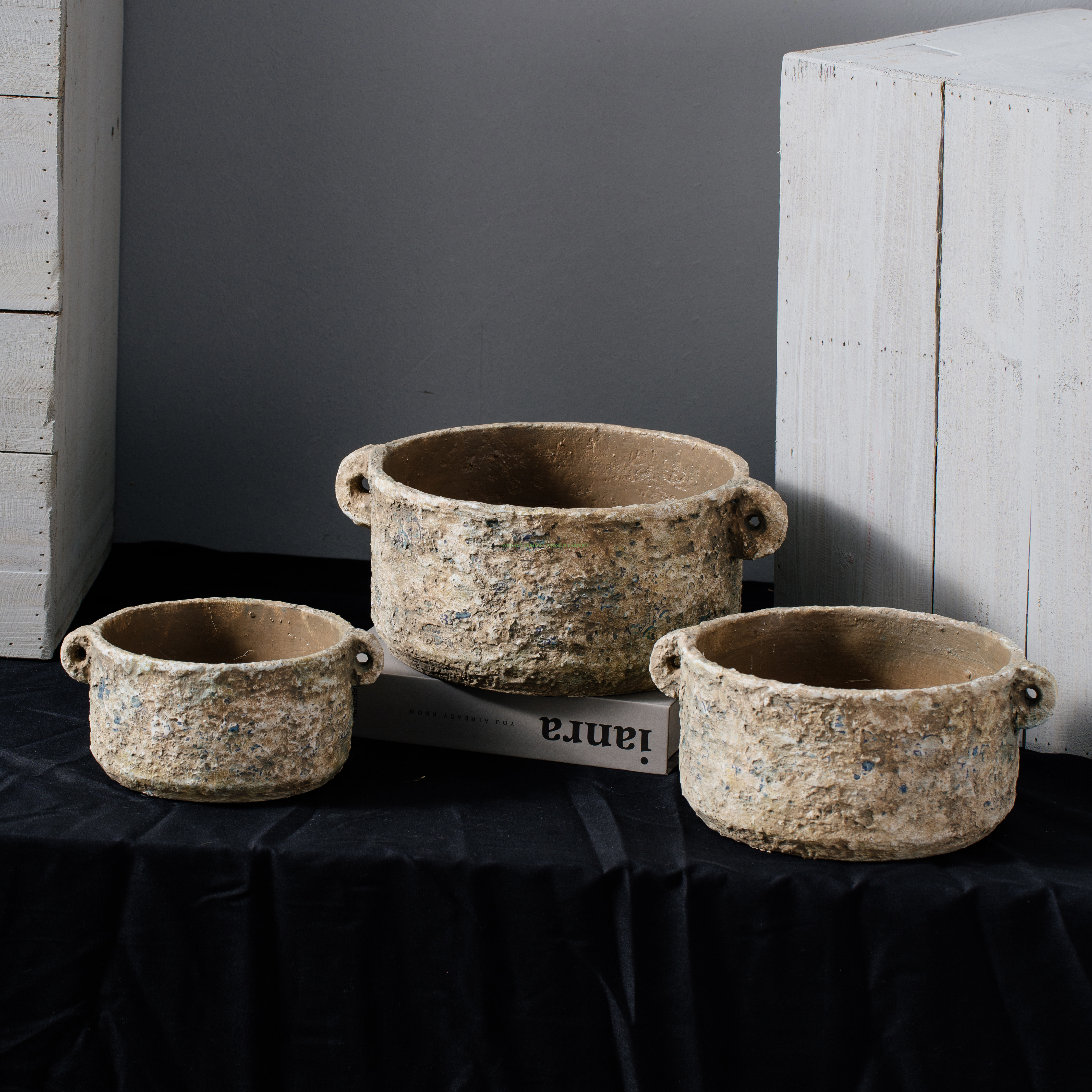 Retro style customizable terracotta pot set garden home decoration cement concrete flower pot