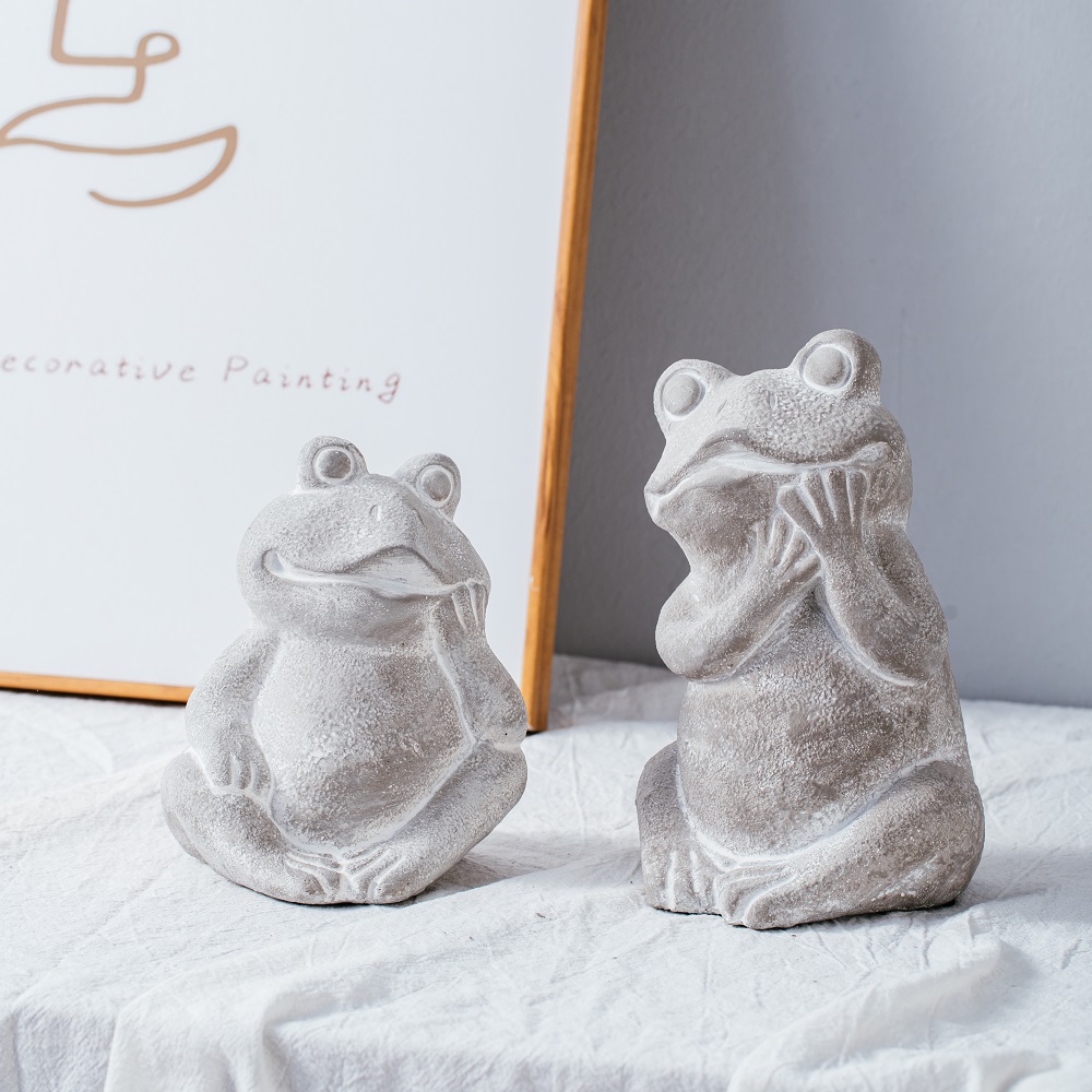 animal shape decoration ornaments white grey color Cute frog design matte cement home decor 
