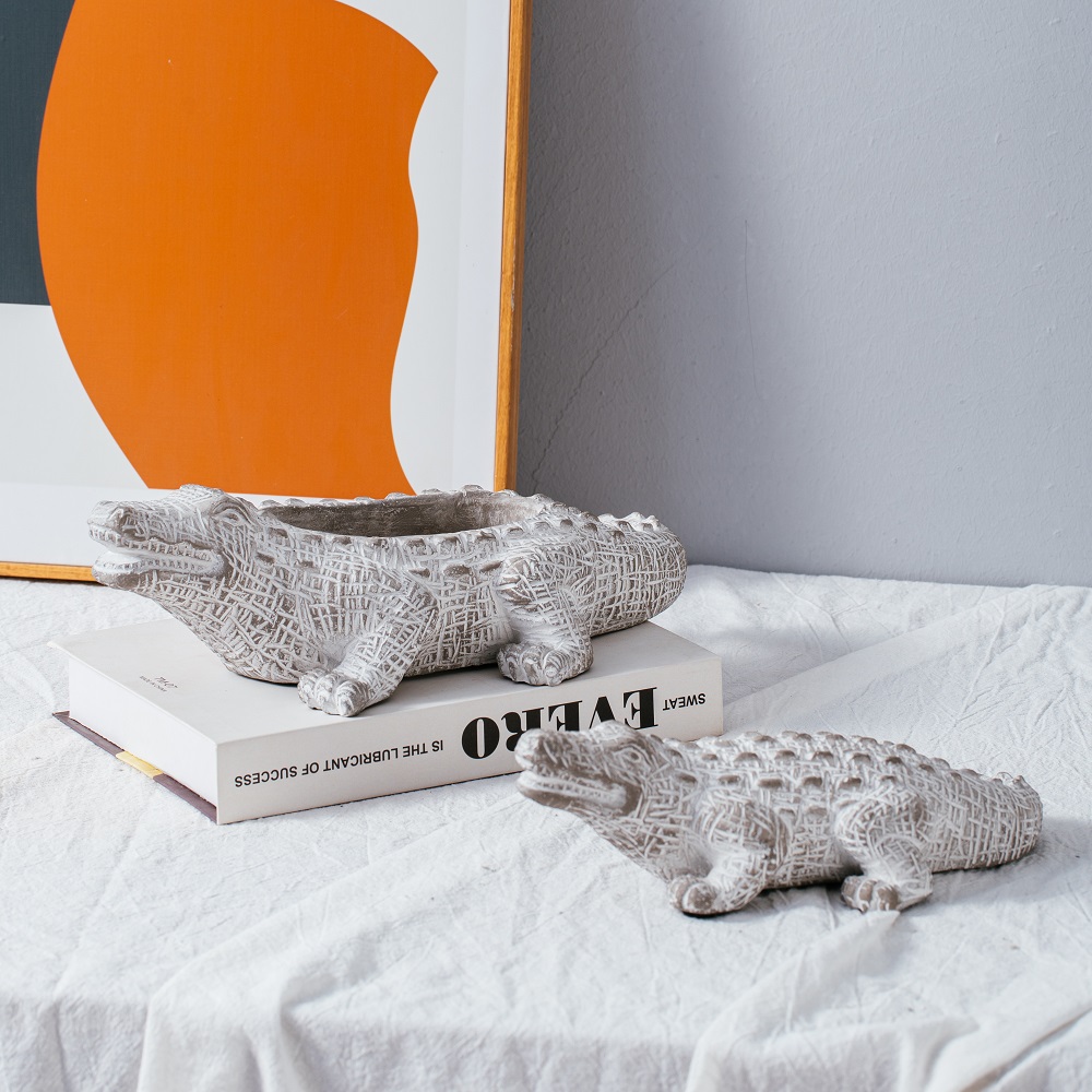 animal crocodile shape tabletop decoration cement home decor 