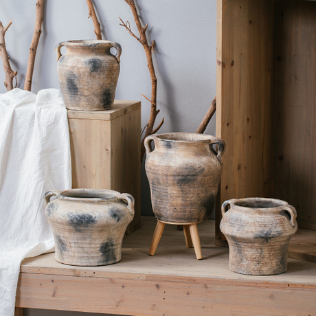 Old looking flower pot garden ornaments cement plant pot for decoration