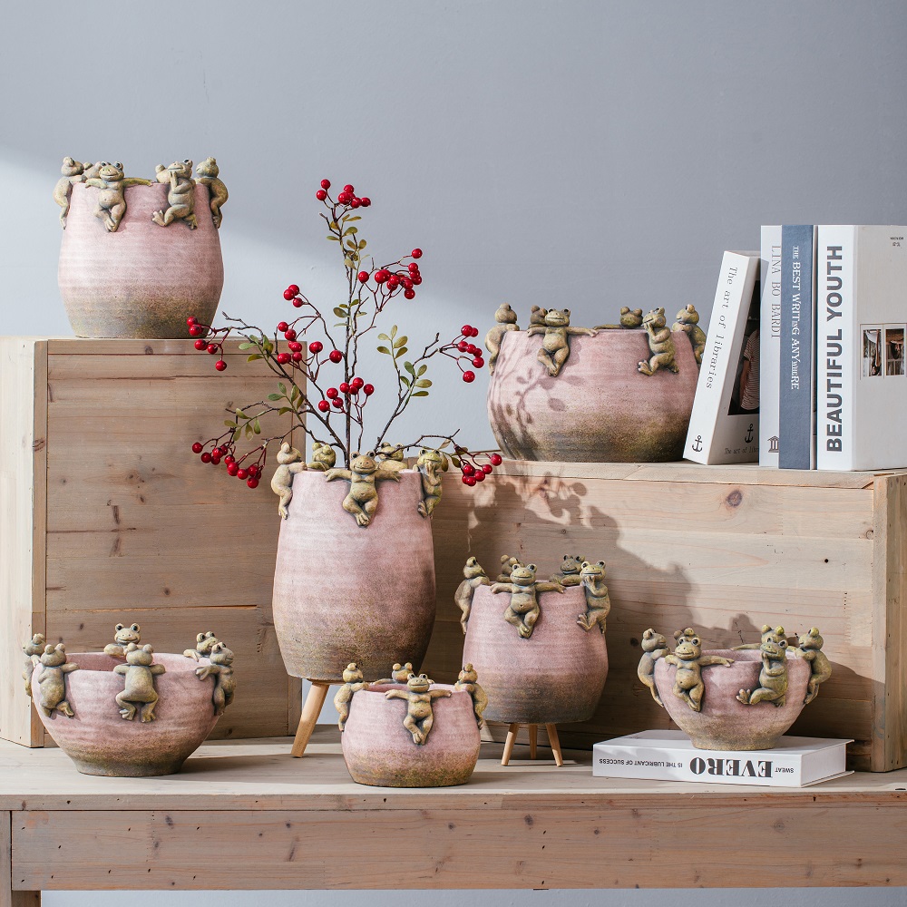 Frog emboss design succulent plants pot cement flower pot for decoration