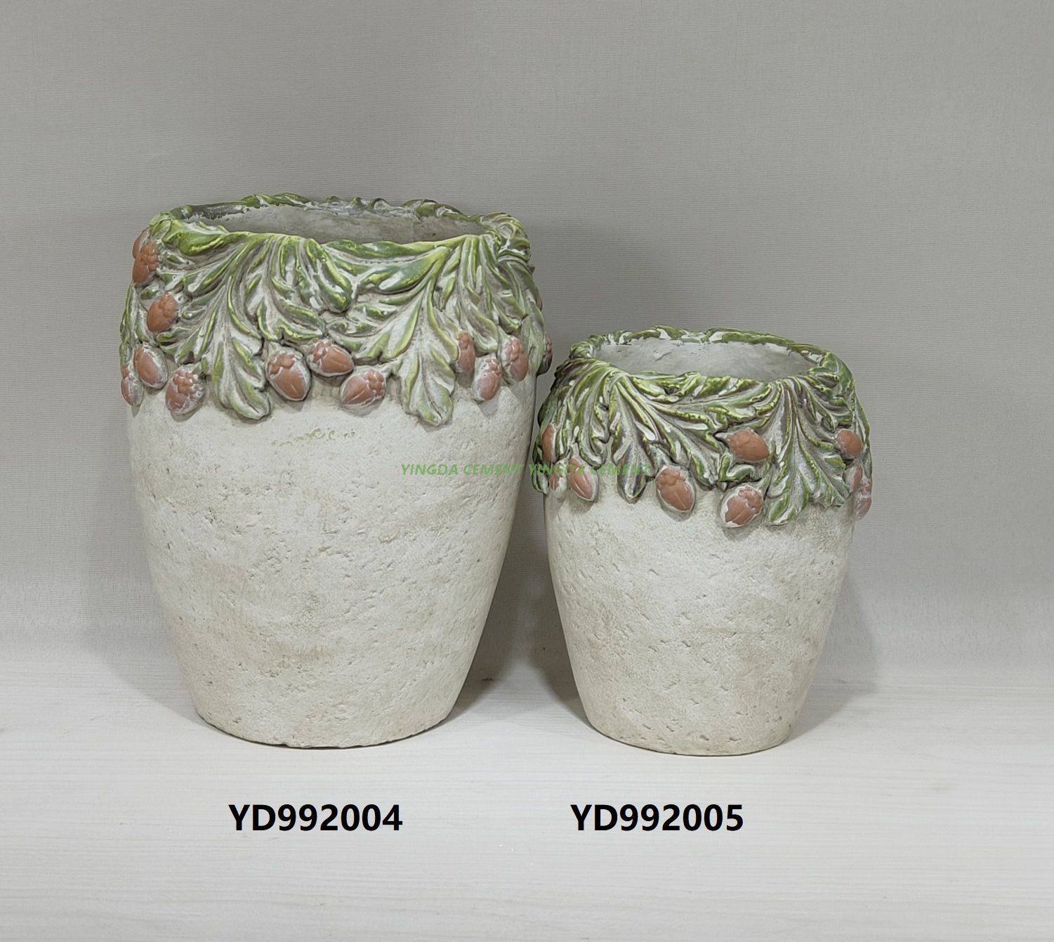 Coloured Small Size Round Cement Concrete Plant Pot and