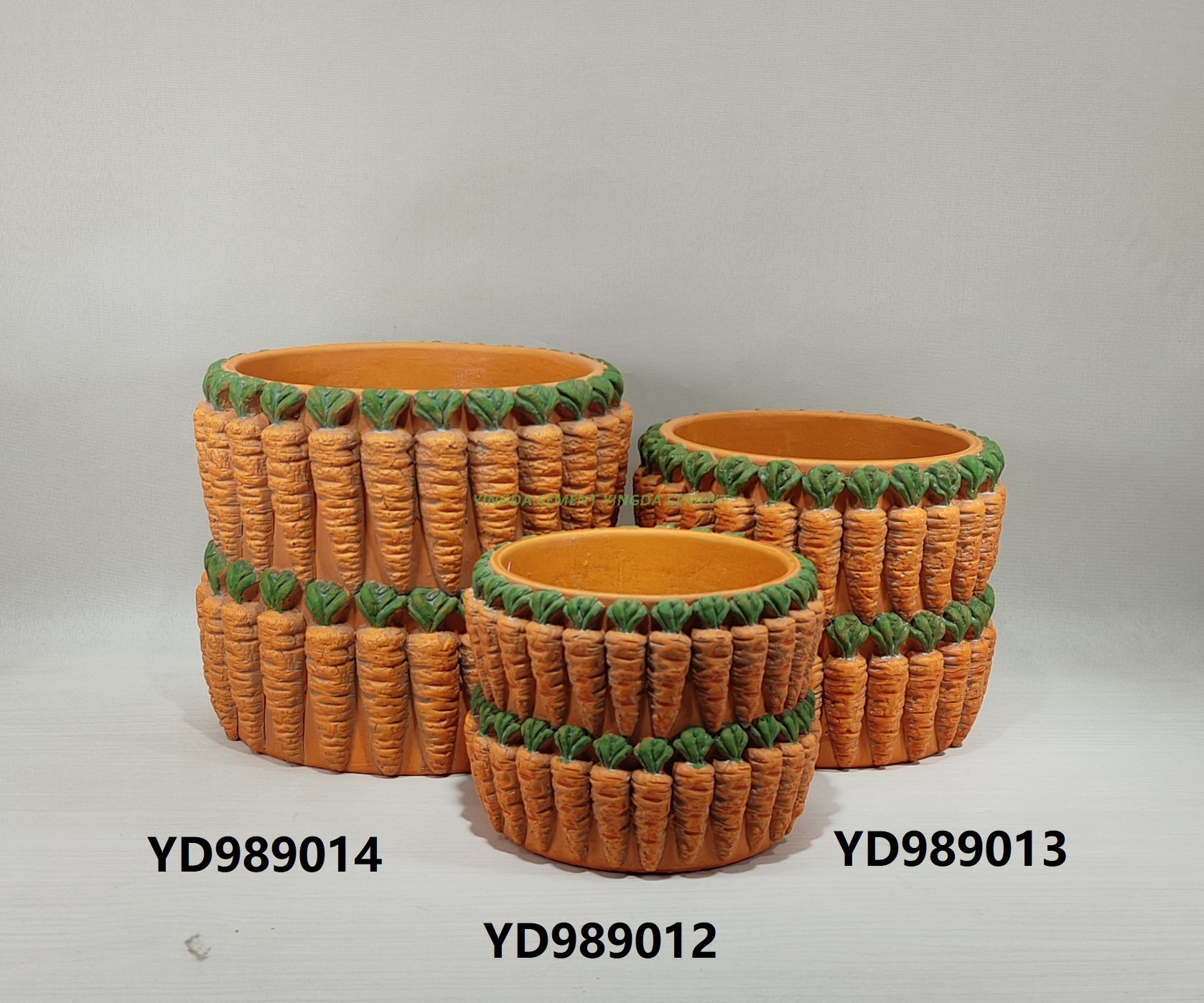 Unique Design Modern Home Garden Decoration Succulent Pots Vegetable Carrot Shape Cement Flower Pots