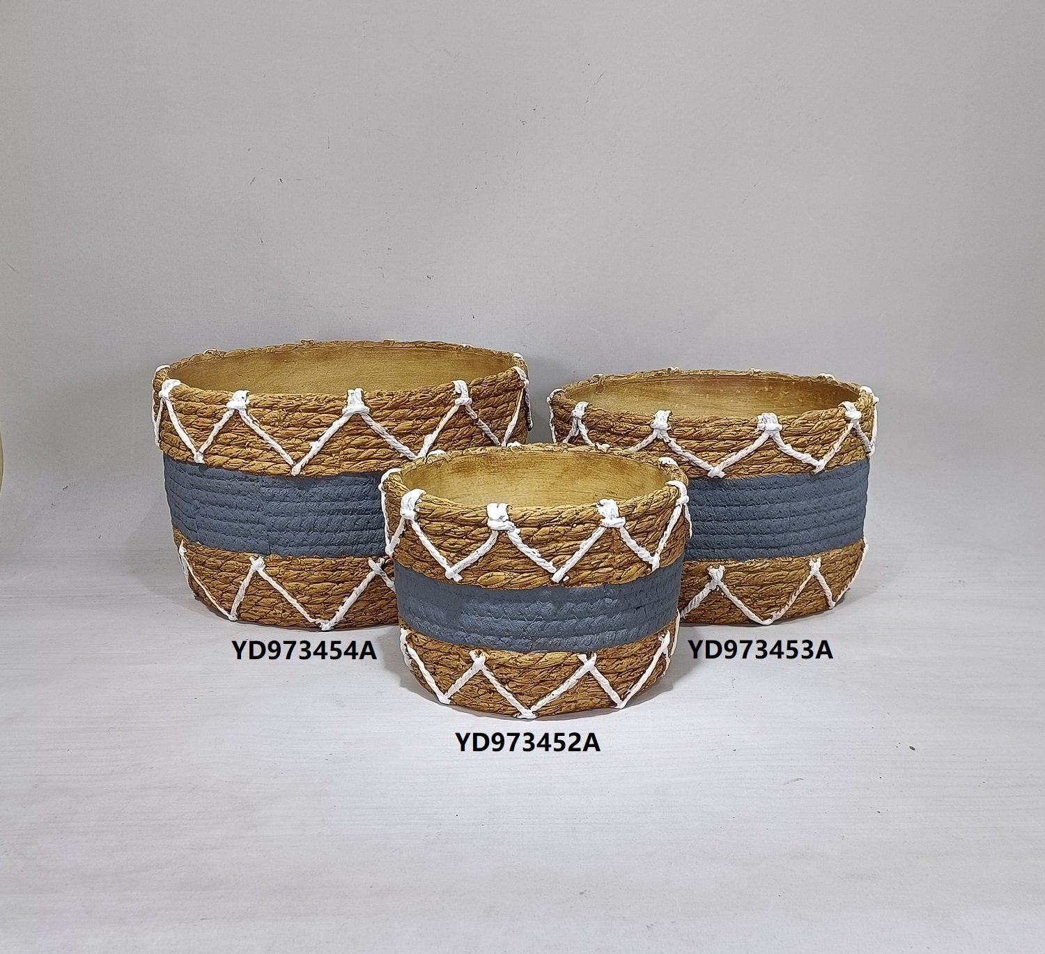 Wholesale design indoor outdoor garden decoration pots pattern cement flower pots