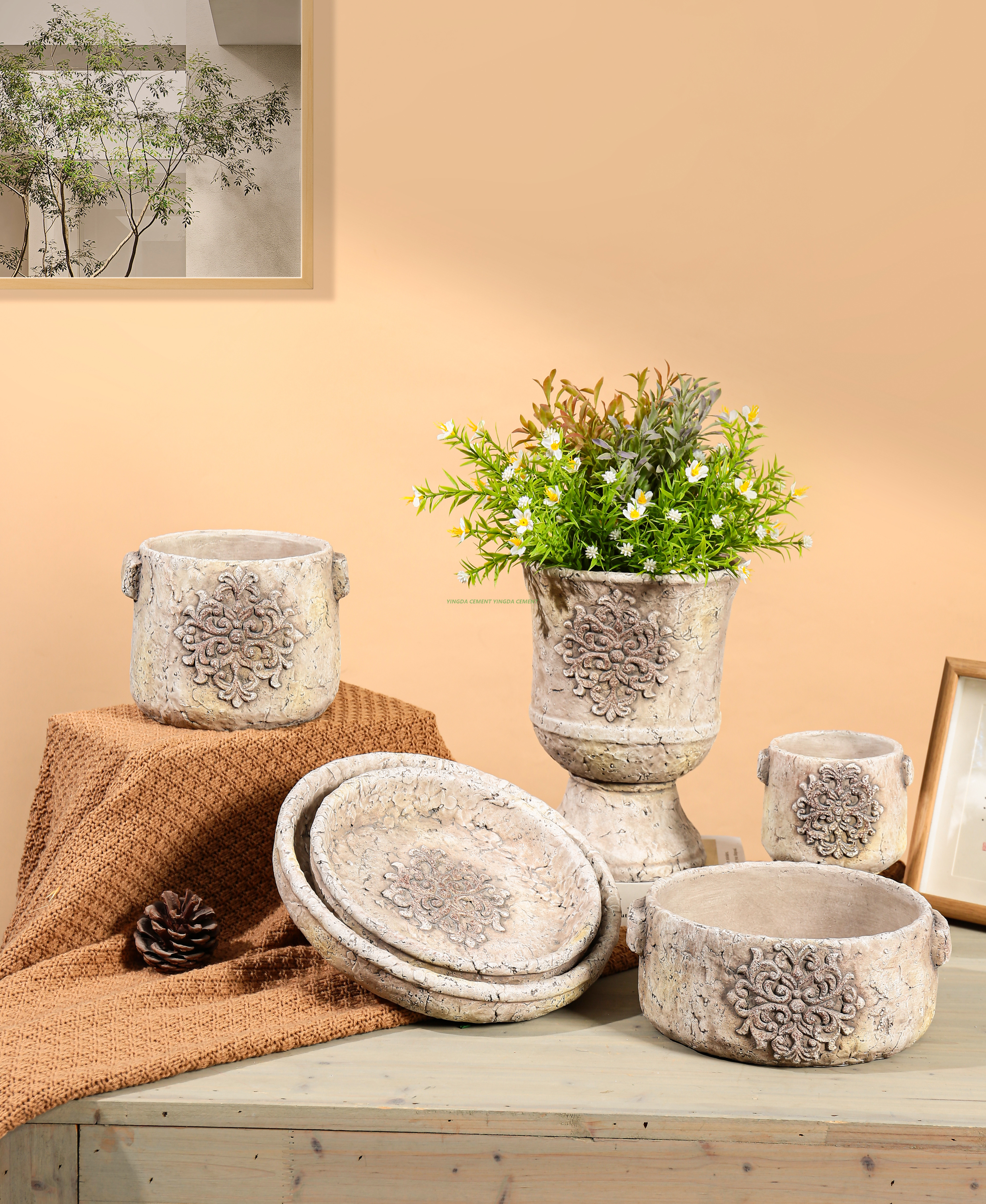 High Quality European Style Embossed Concrete Flower Pot Outdoor Balcony Cement Garden Pots & Planters