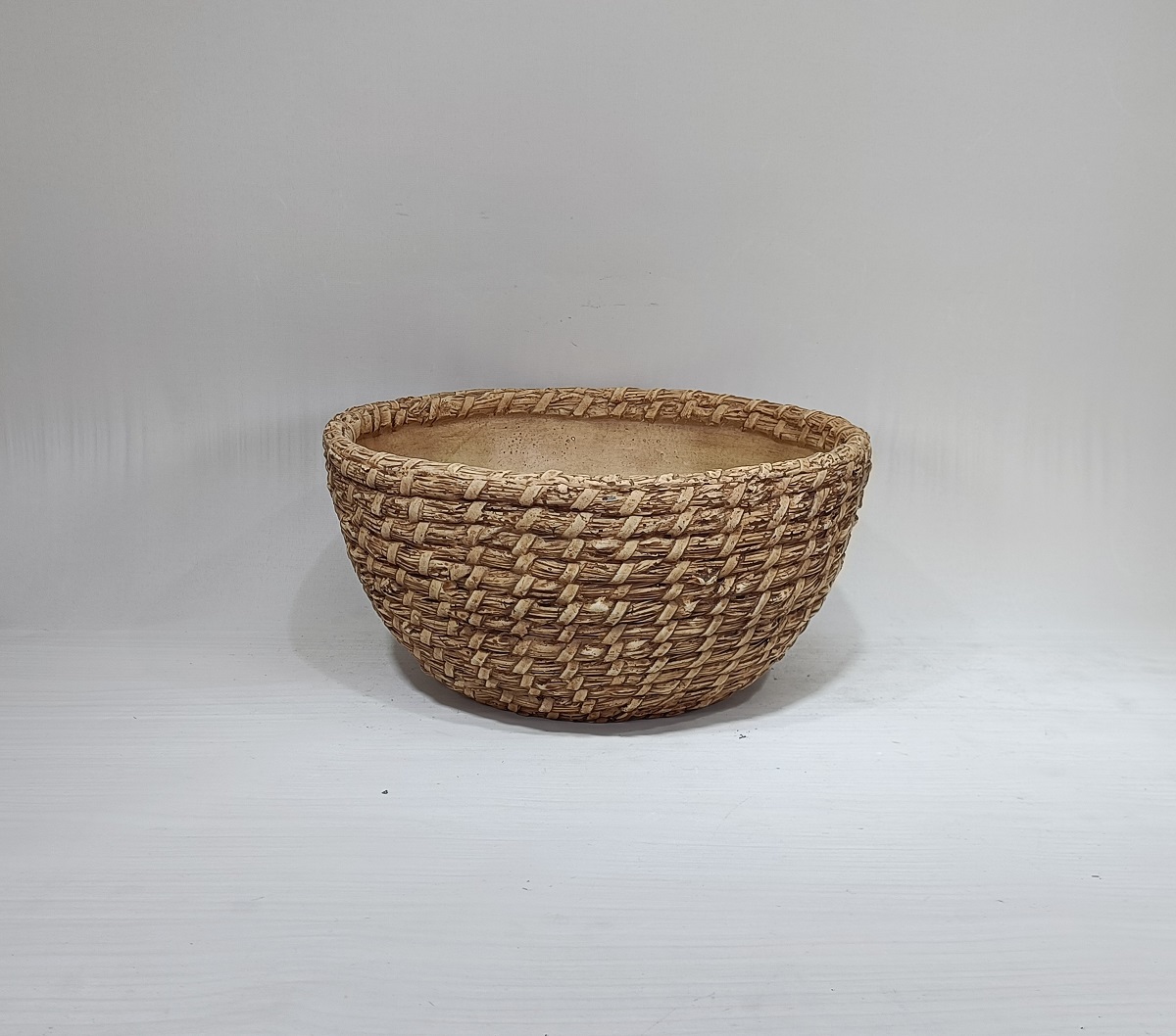 Manufacturer bulk ball shape natural cement garden succulent pot bamboo design cement flower pots