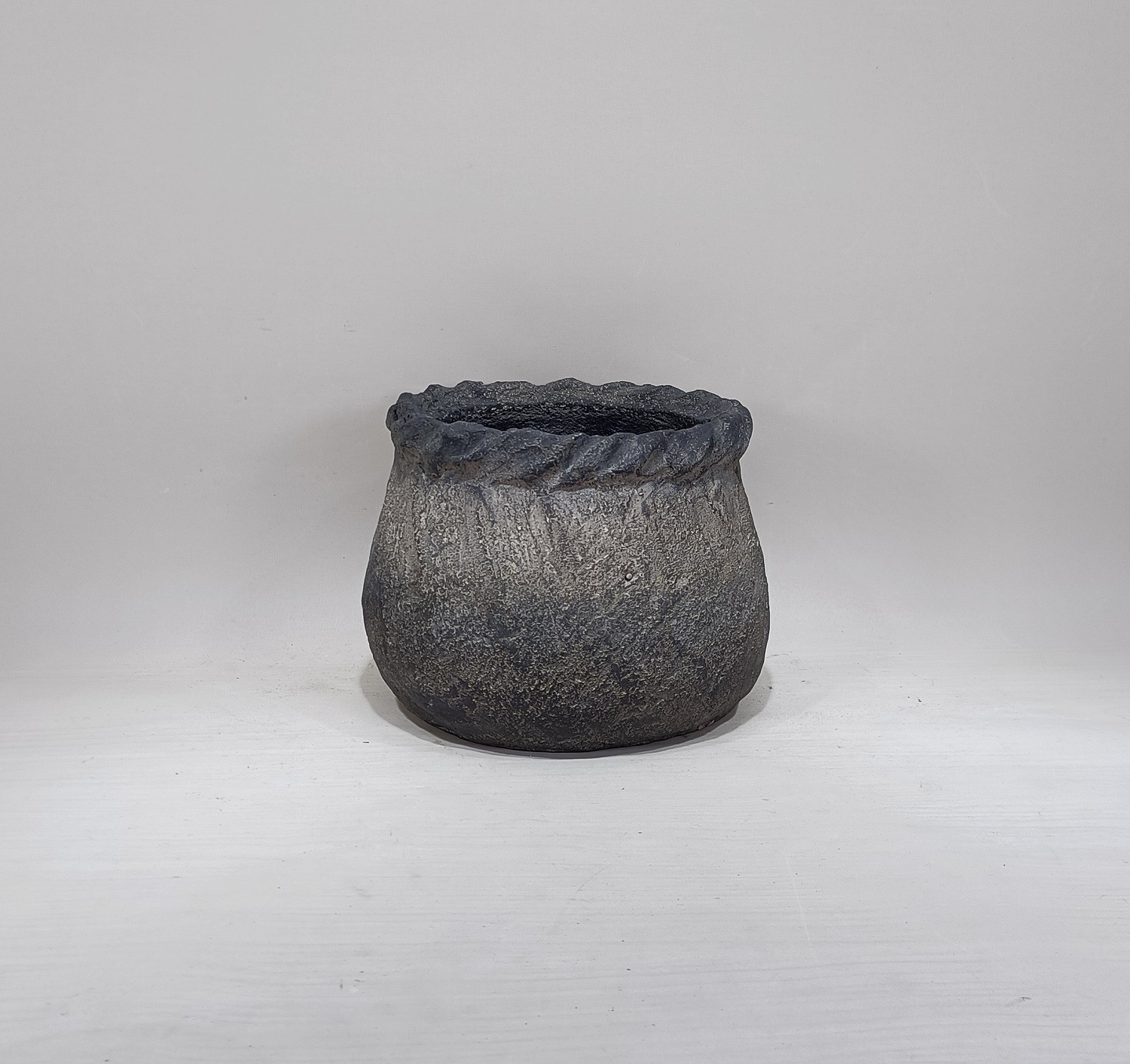 Hot selling custom color succulent plant pot indoor outdoor decoration cement flower pots