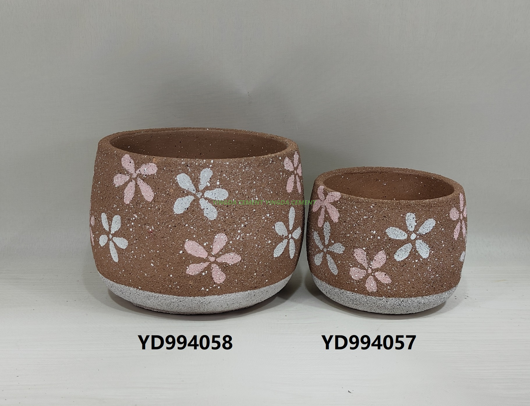 Wholesale Small Cement Flower Pot Hand-painting Cement Pots