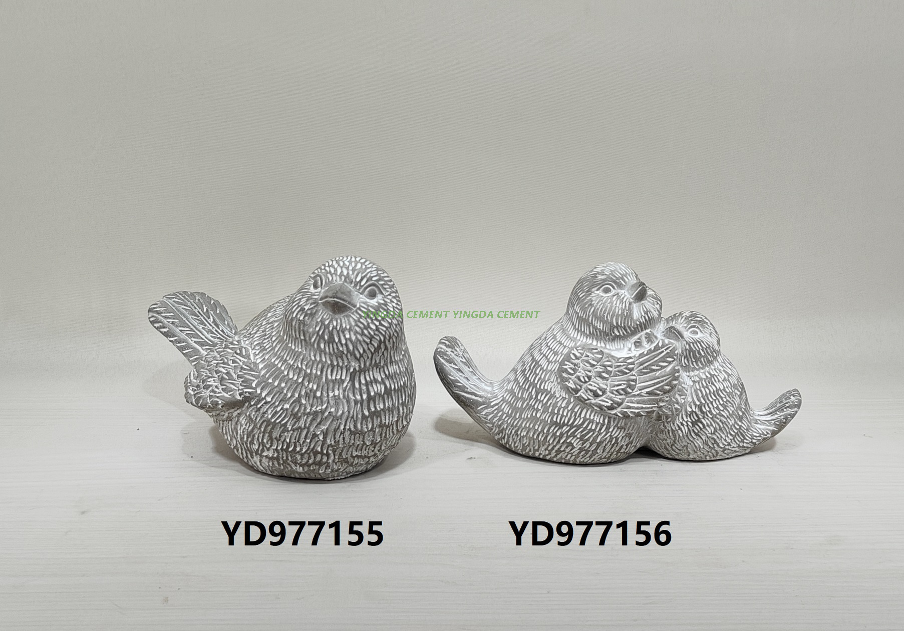 Hot Sale Modern Style Small Home Decor Hand Carved Cement Bird Figurines Garden Decoration Animal Pigeon Statue
