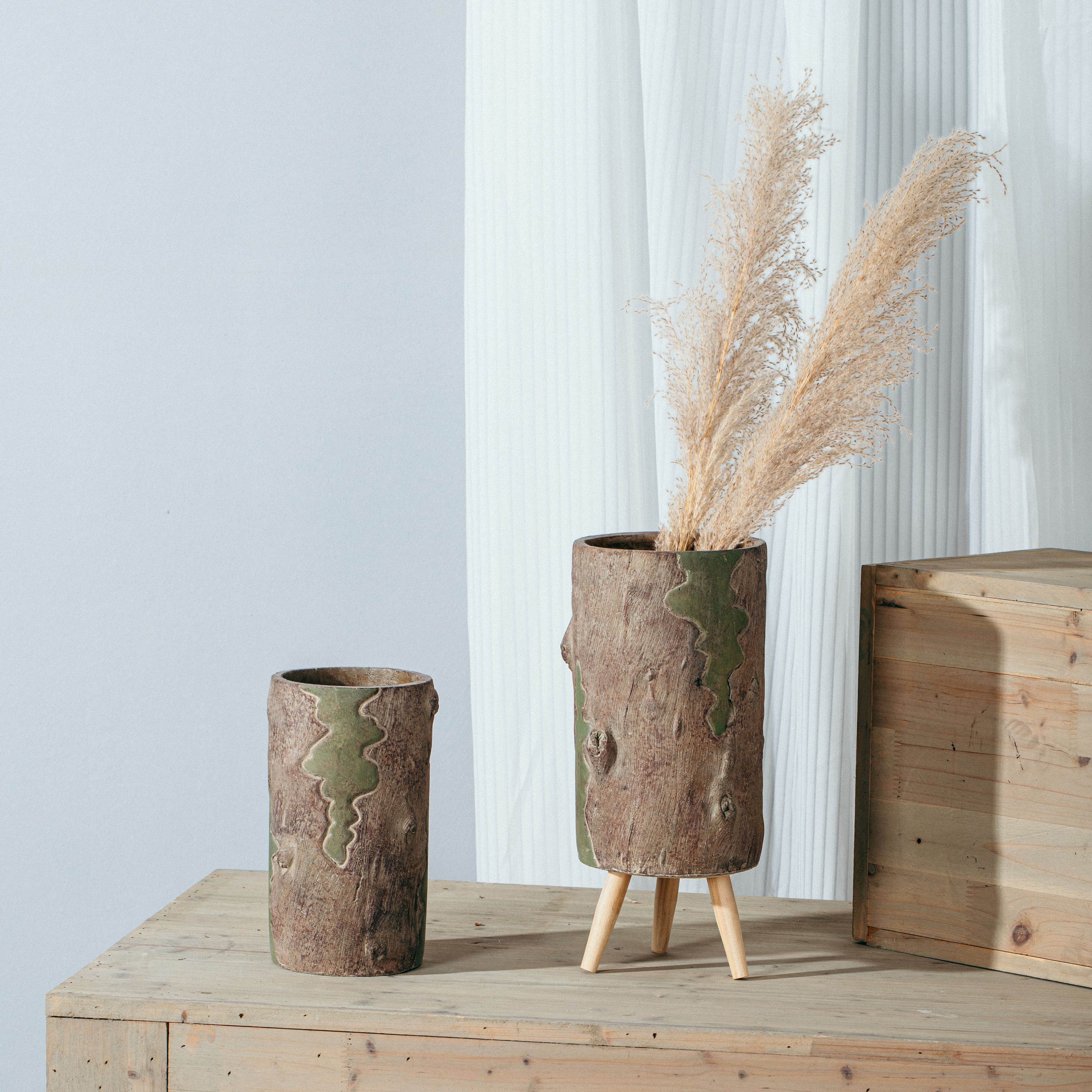 Factory wholesale direct sales unique decor concrete vases handmade flower vase for decoration