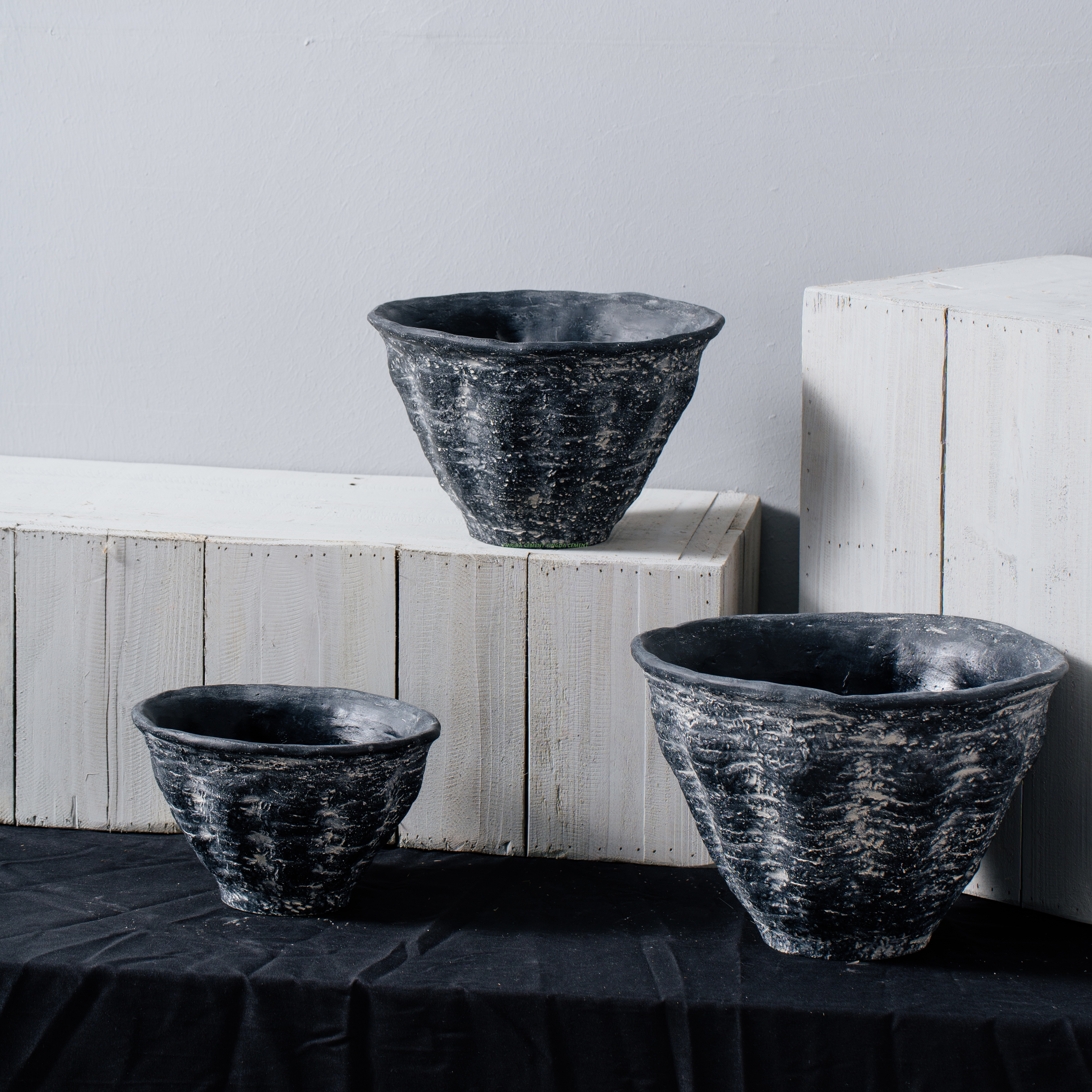 Vintage style large terracotta pottery vases home decor cement flower vase