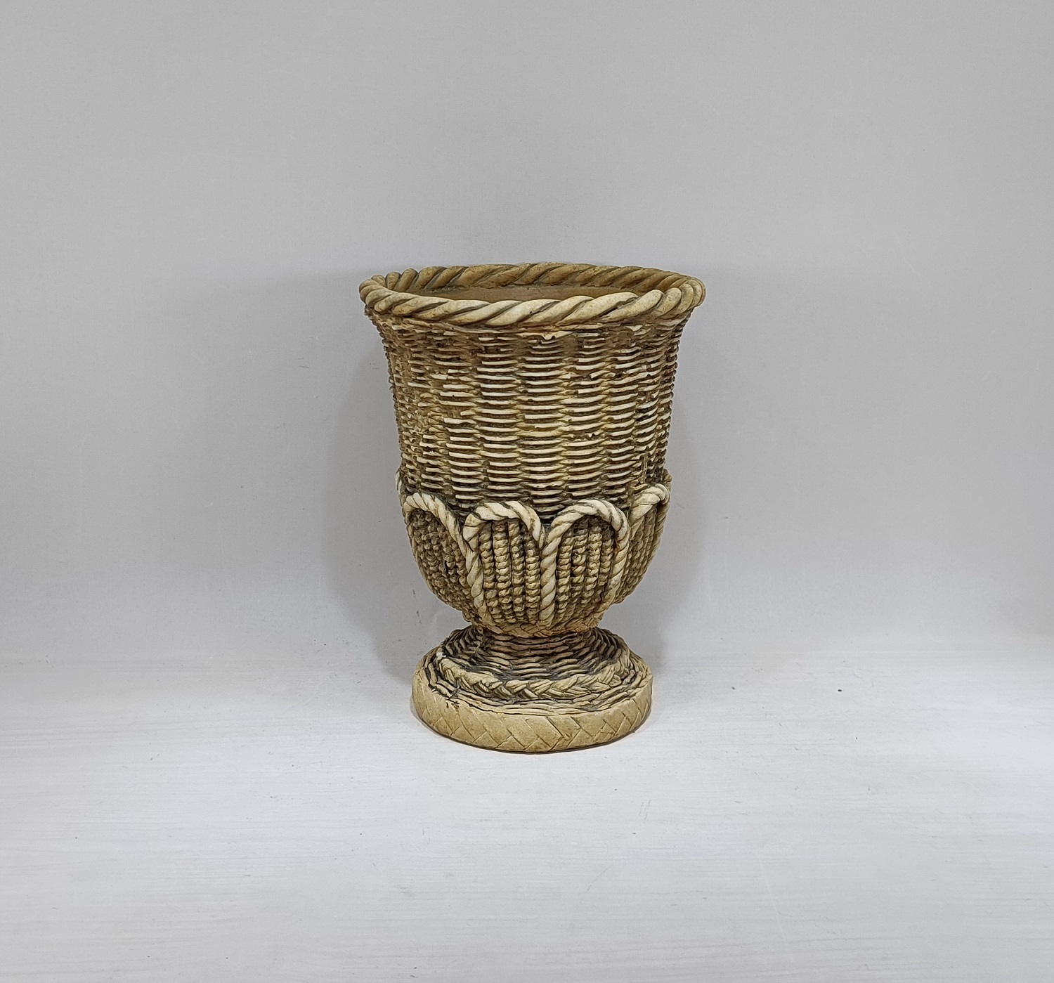 Vintage style bamboo design cement urn pot decoration concrete flower pots planters