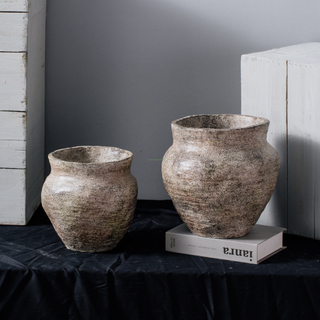 China wholesale cheap indoor outdoor tabletop decorative cement bulk flower pots