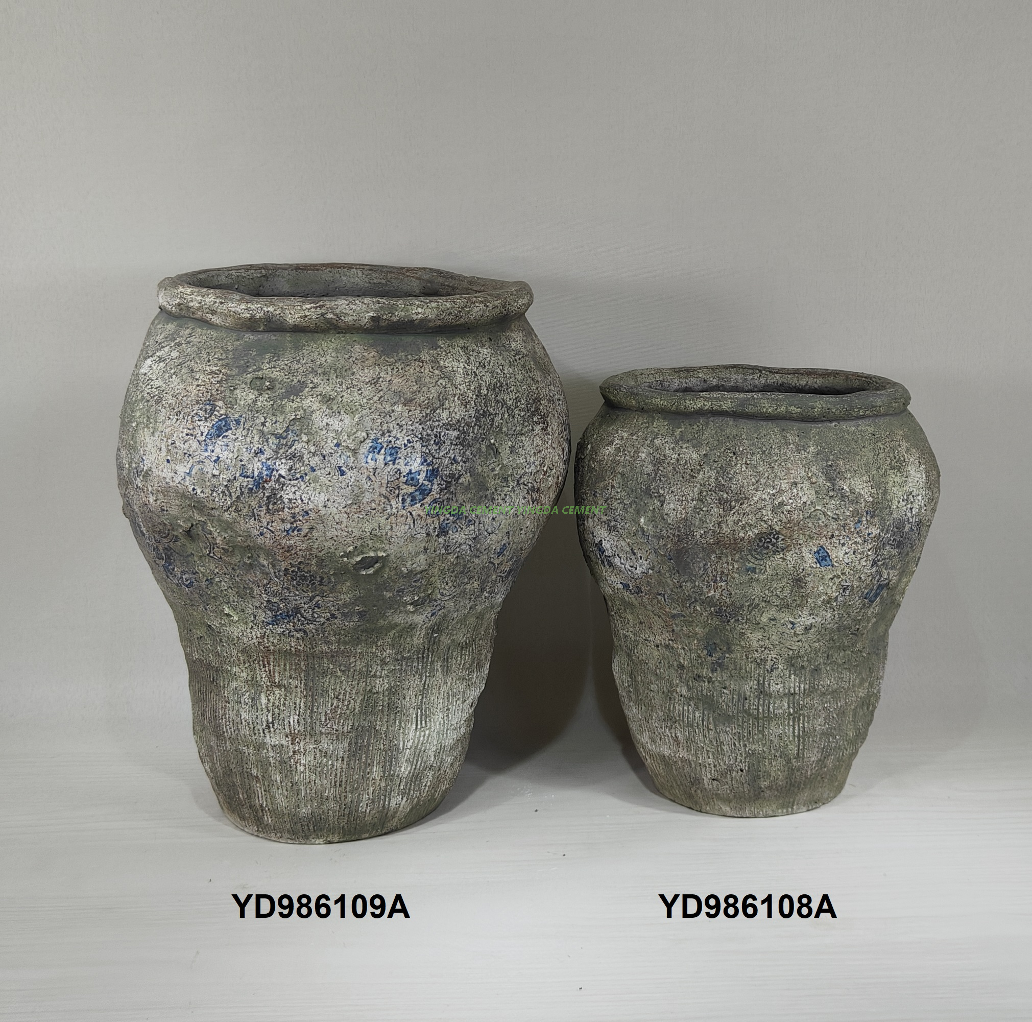 Chinese wholesale cheap different size home garden antique cement plant pot matte table flower pots