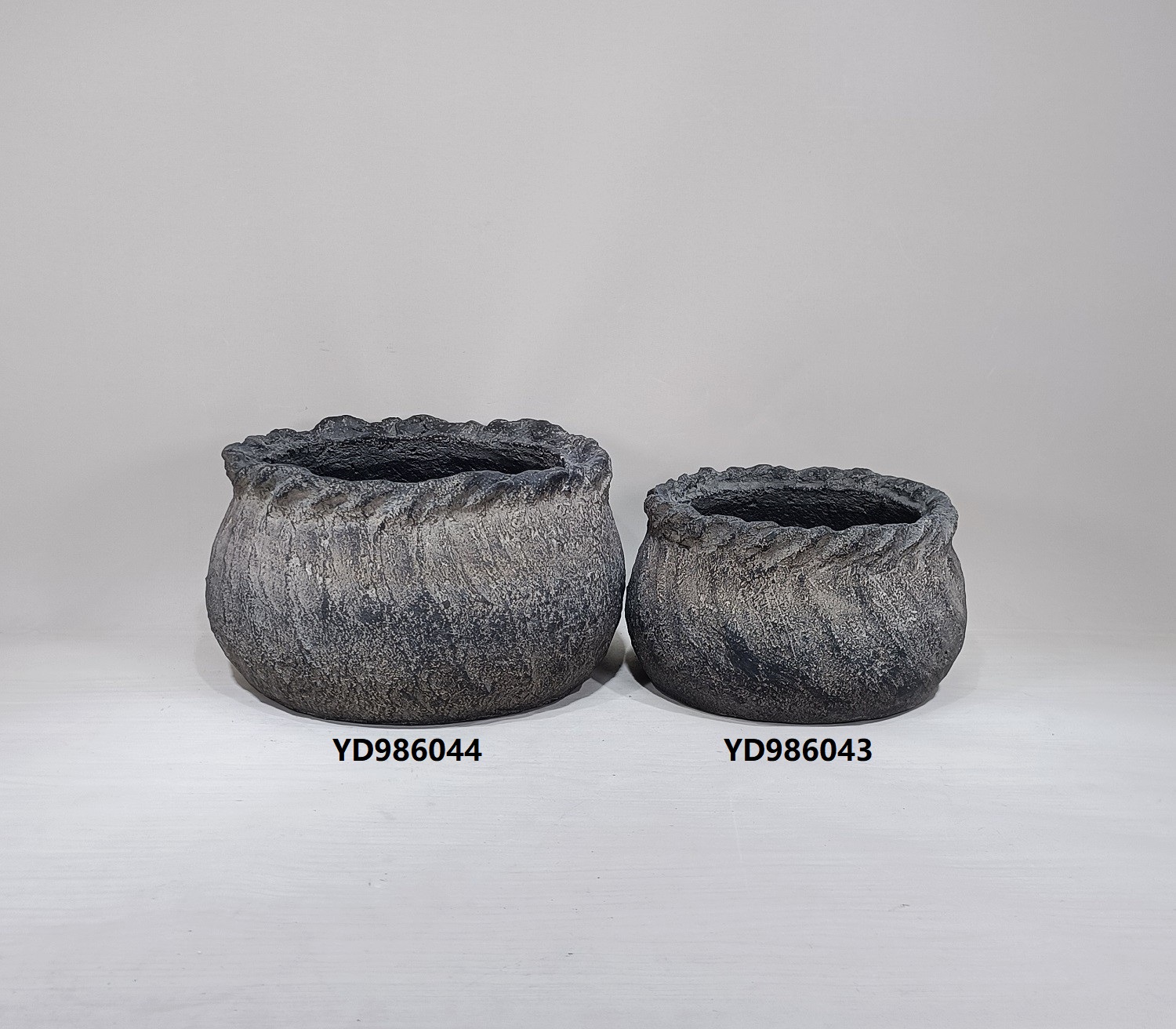 Wholesale custom logo matte concrete succulent pots cement garden flower pots for plants