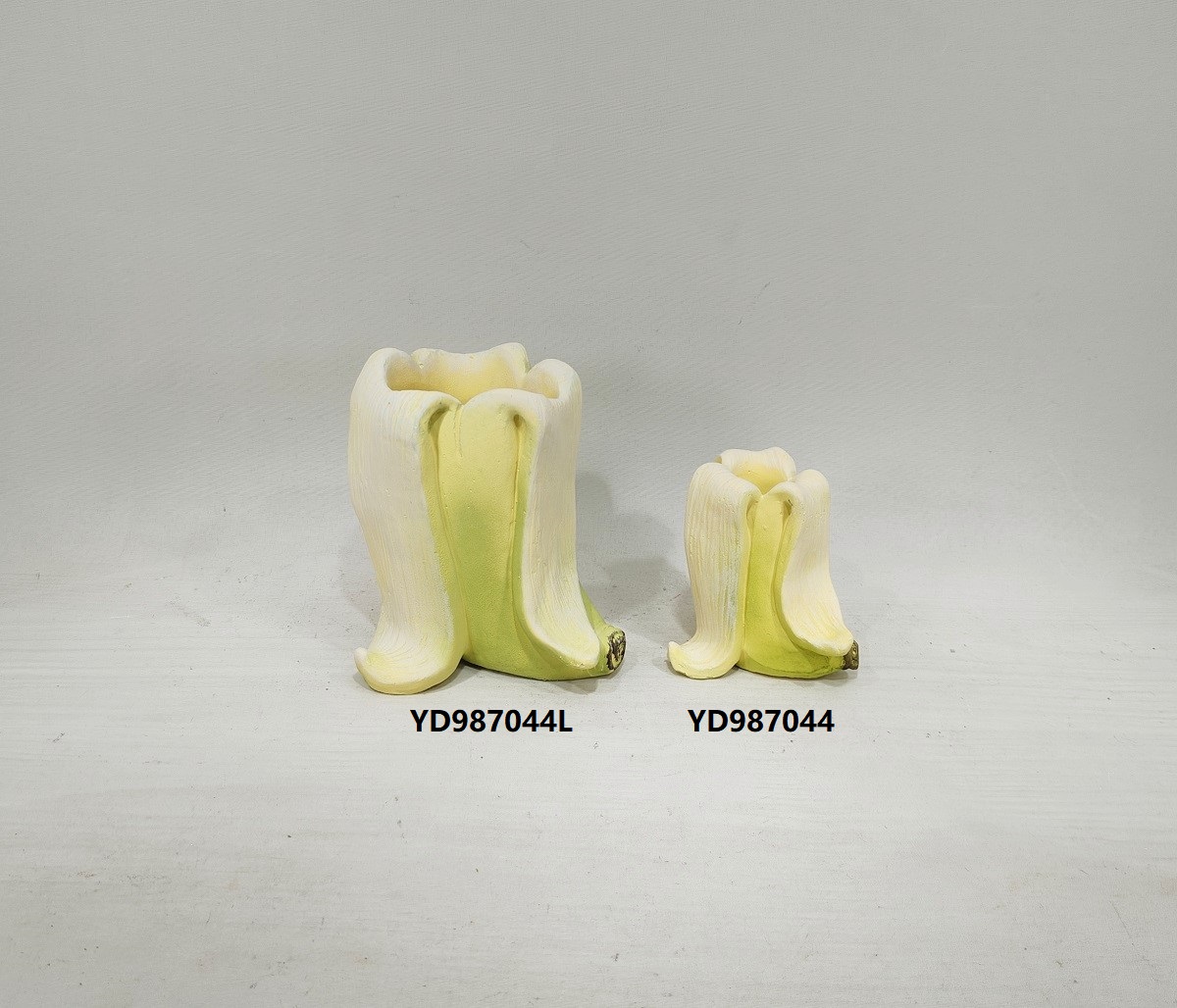 Embossed modern cement candle holder fruits design Banana shape candle holder