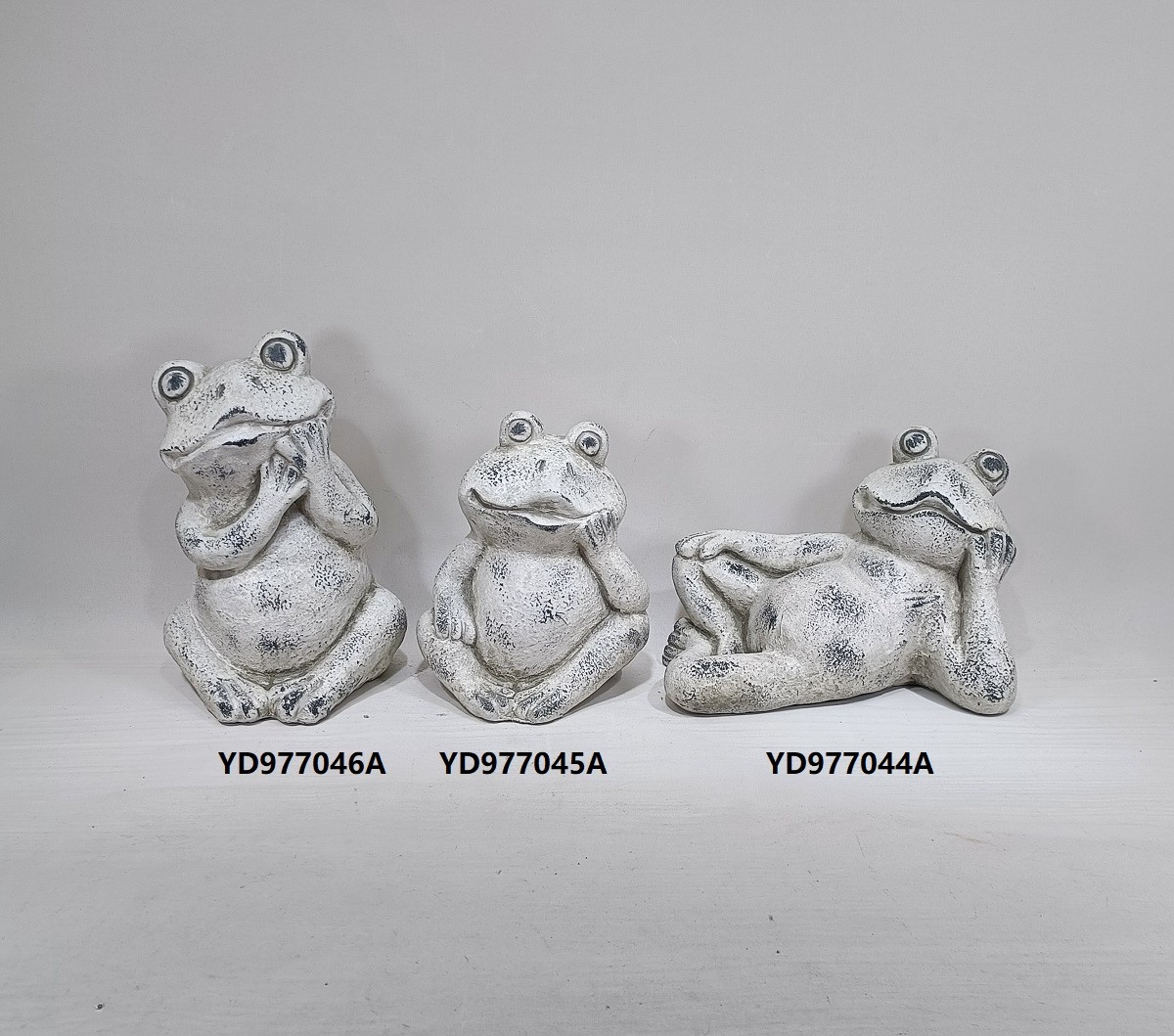 Cute frog design matte cement home decor animal shape decoration ornaments 