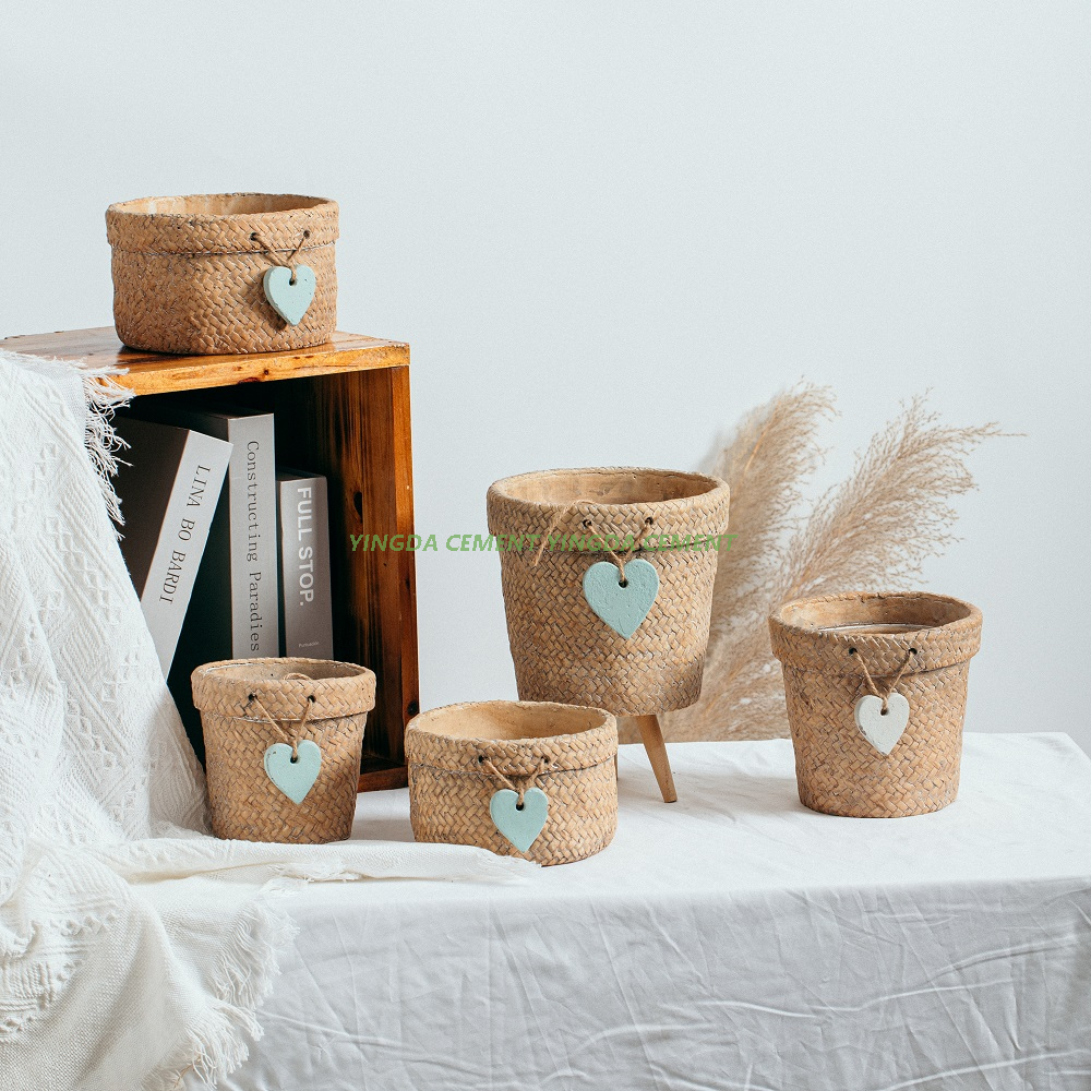 Indoor Table Decorative Planter Unique Small Cement Flower Pots with Heart Decor