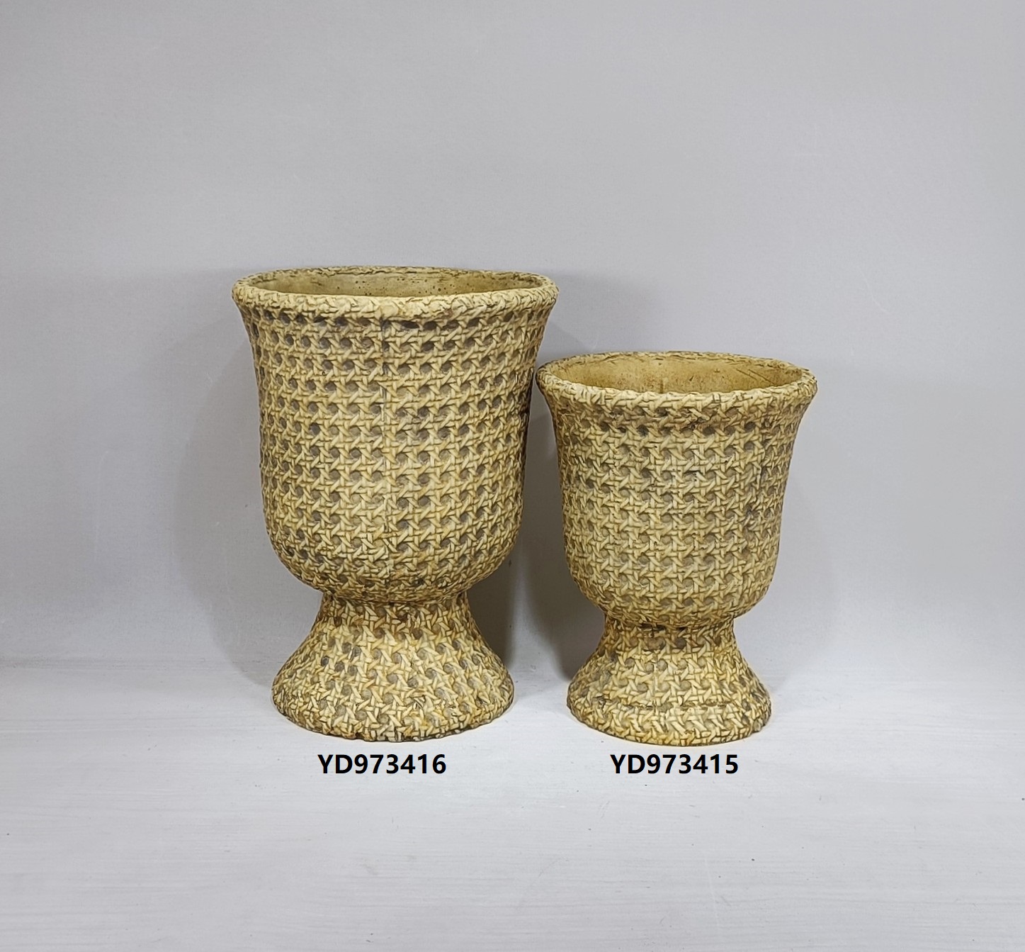 Cheap factory wholesale bamboo design cement urn pot decoration concrete flower pots planters