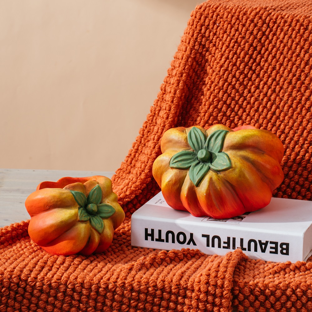 Tomato Shape Vegetable Design Flower Pot Embossed Modern Cement Garden Pot 