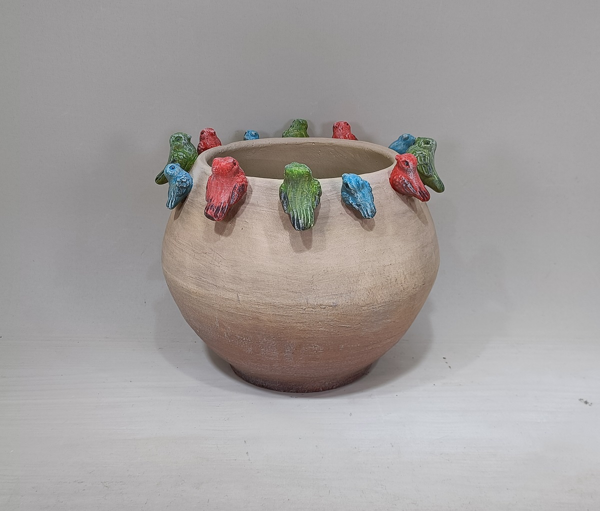 Many Birds embosses design modern decorative garden pot cement flower pot