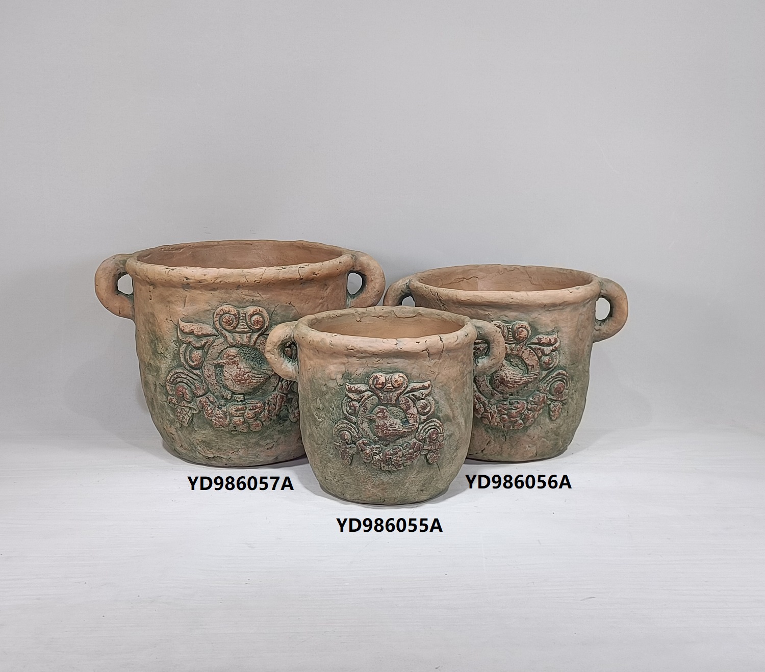 Promotion price concrete planter pots matte terracotta color garden decoration cement plant pots with double handles