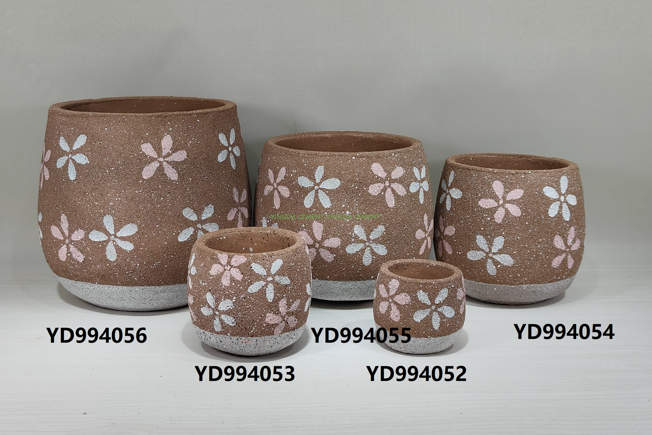 Wholesale Small Cement Flower Pot Hand-painting Cement Pots