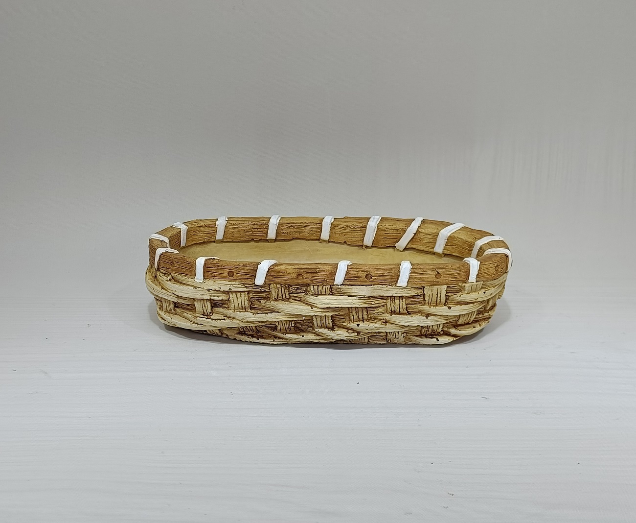Wholesale retro bamboo woven design home hotel gardenl planter pot cement decoration plate