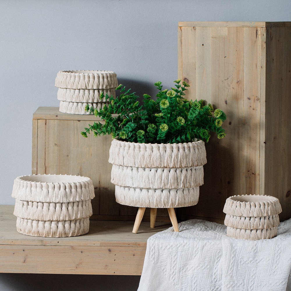 Factory direct selling customizable size white garden pots matte cement flower planters pot for wedding